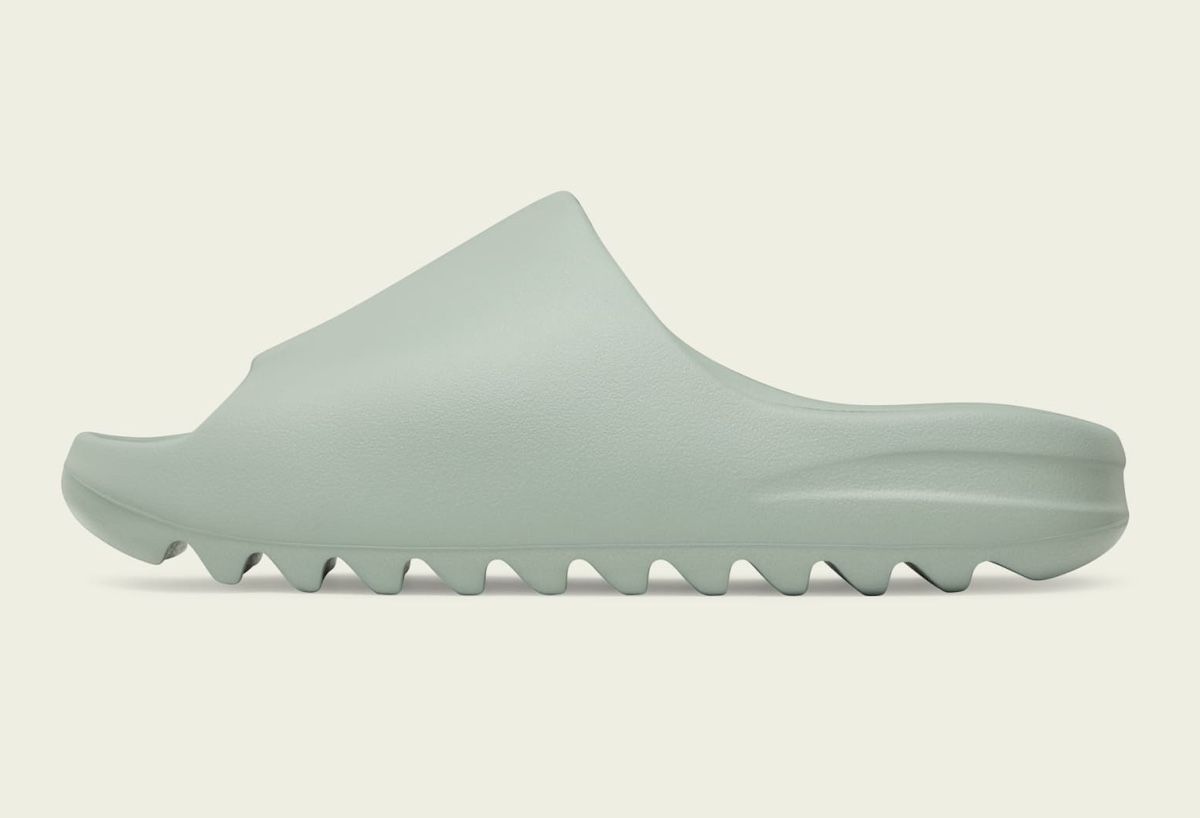2210 - HÀNG CHÍNH HÃNG - DÉP YEEZY SLIDE SALT - CODE: ID5480
