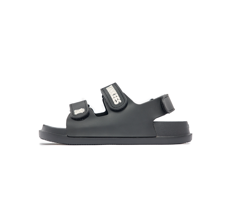 1194 - HÀNG CHÍNH HÃNG - GIÀY SANDAL MLB KID - NEW YORK YANKEES - ĐEN - CODE : 7ASDB0333-50BKS