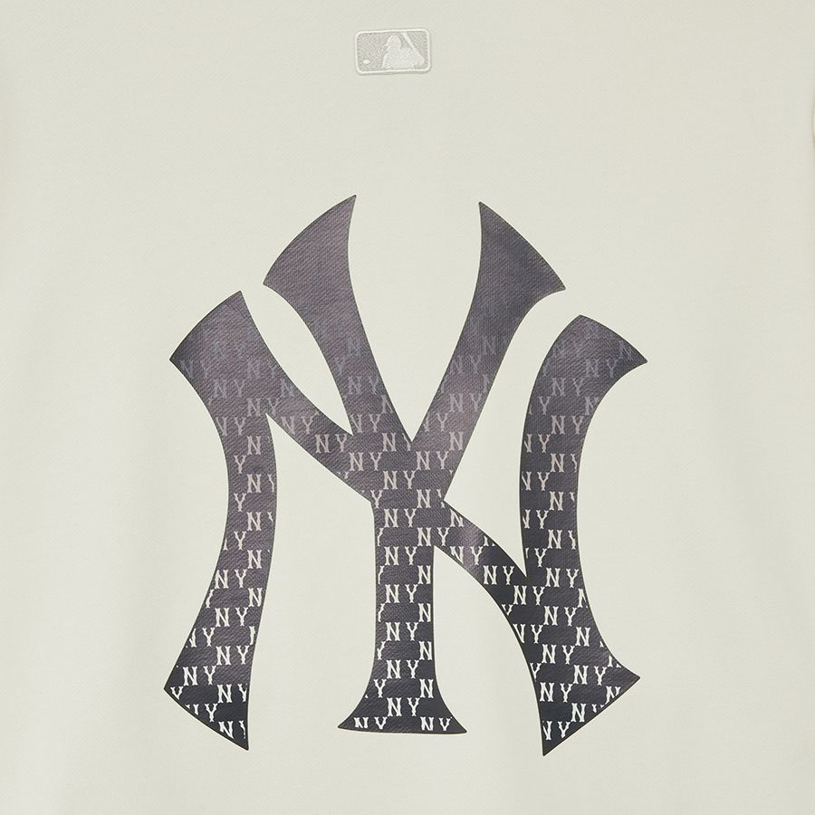 1658 - HÀNG CHÍNH HÃNG - ÁO SWEATER MLB MONOGRAM BIG LUX NY YANKEES - TRẮNG - CODE: 3AMTM0234-50CRD
