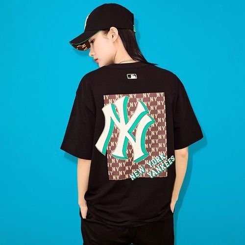1166 - HÀNG CHÍNH HÃNG - ÁO THUN MLB - NEW YORK YANKEES MONOTIVE - ĐEN - CODE : 3ATSM3033-50BKS