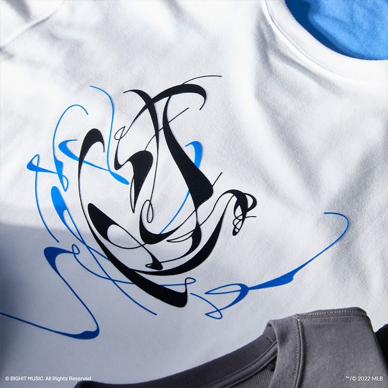 0621 - HÀNG CHÍNH HÃNG - ÁO THUN NEW ERA X BTS - SWAN (THIÊN NGA) TRẮNG - *WHITE* - Code: 13277227