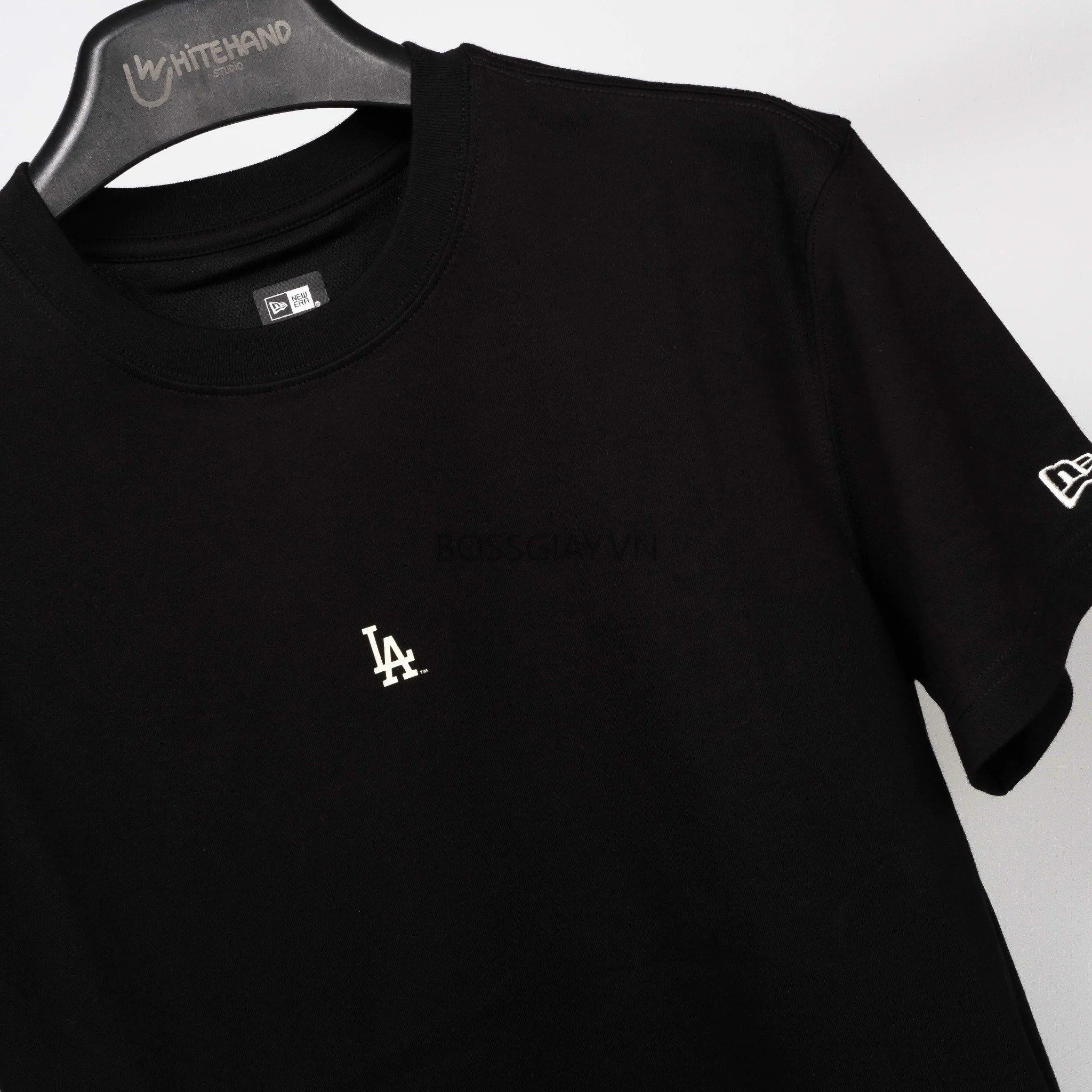 0885 - HÀNG CHÍNH HÃNG - ÁO THUN NEW ERA - LA LOGO * CHÌM ĐEN * CODE :13731452