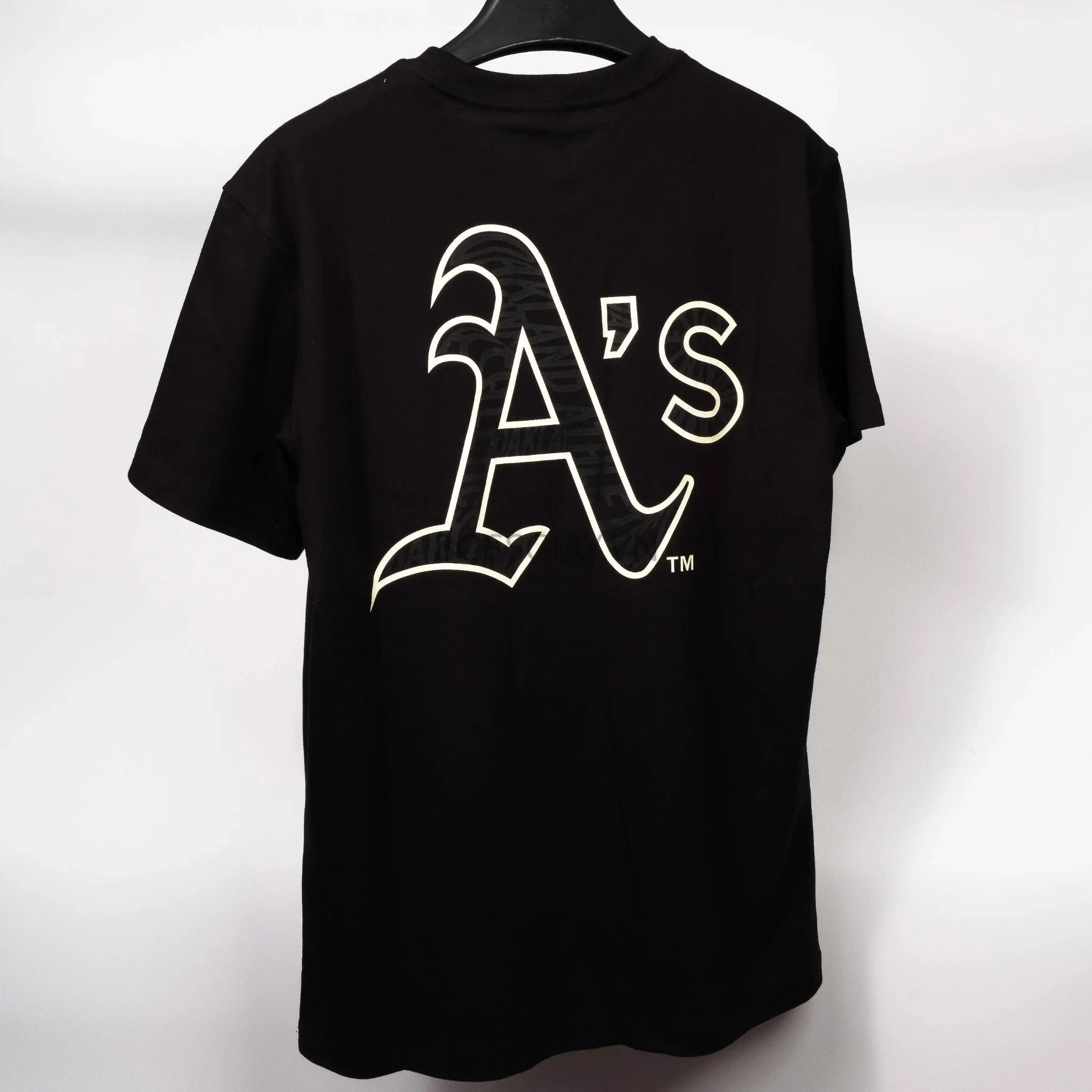 0975 - HÀNG CHÍNH HÃNG - ÁO THUN NEW ERA - A'S LOGO CHÌM ĐEN - CODE: 13731450