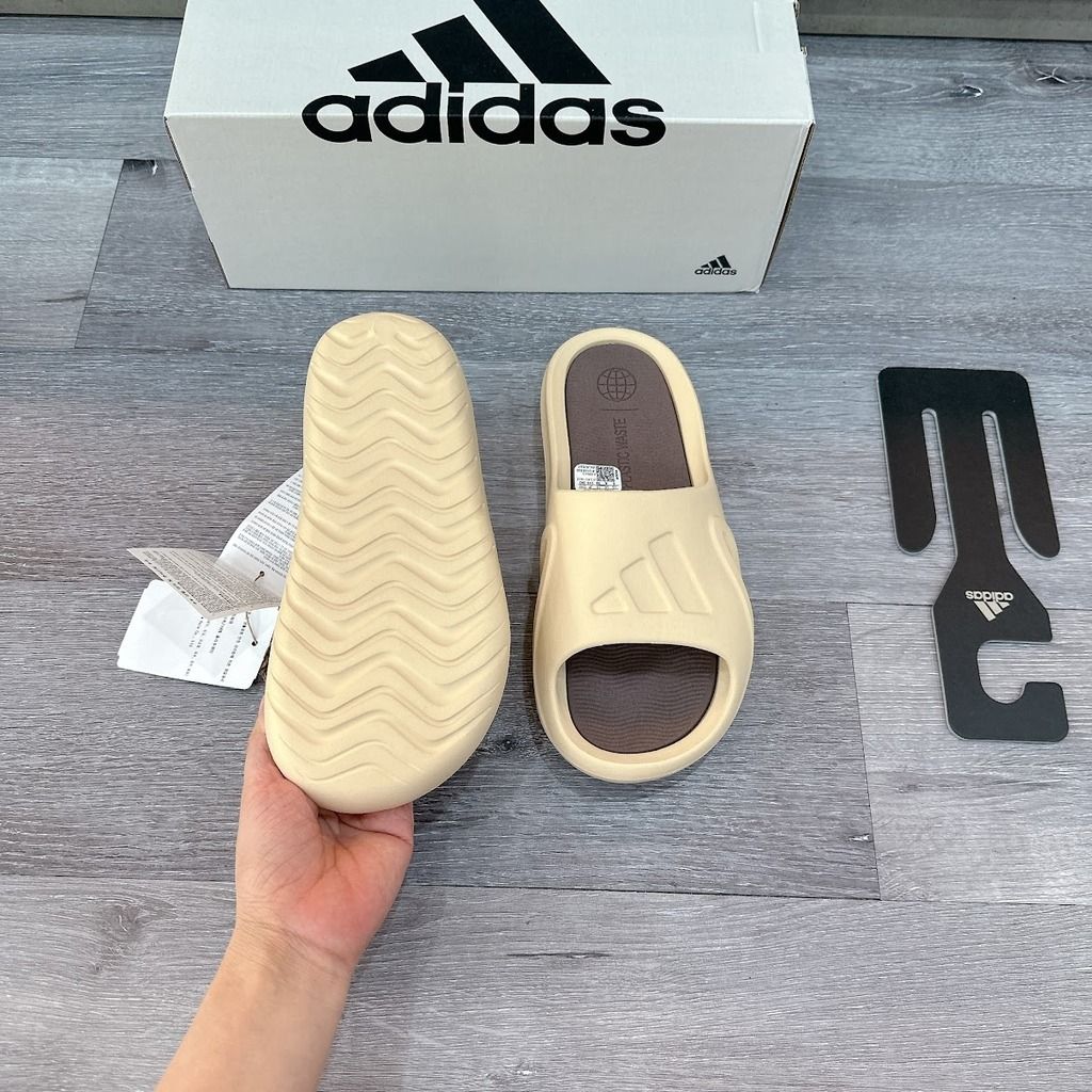 1092 - HÀNG CHÍNH HÃNG - DÉP ADIDAS ADICANE - BEGIE - CODE : HP9415