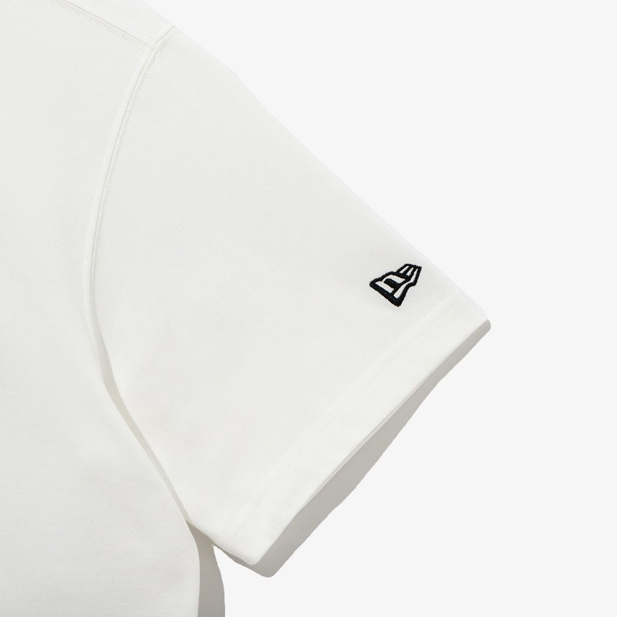 2094 - HÀNG CHÍNH HÃNG - ÁO THUN NEW ERA - FFALO - TRẮNG - BLACK SS24 - CODE: 13952984