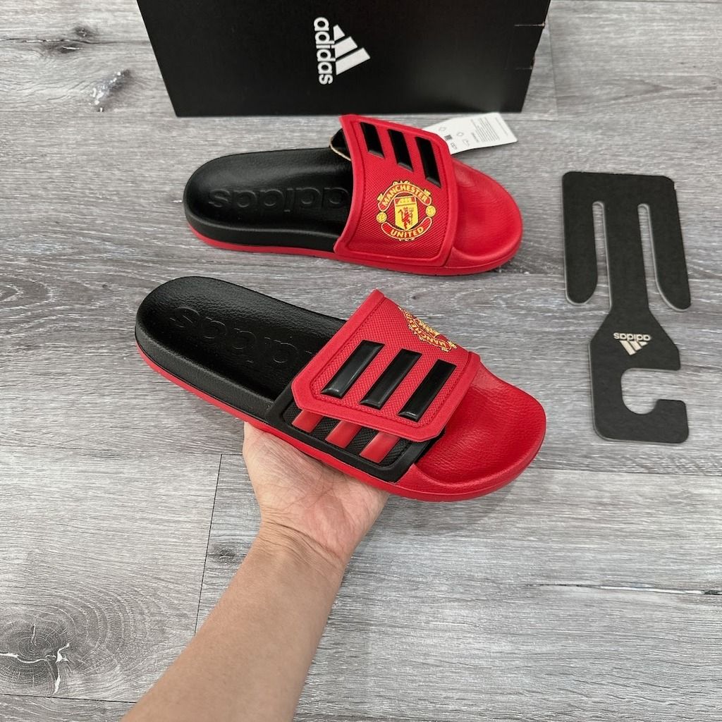 1163 - HÀNG CHÍNH HÃNG - DÉP ADIDAS TND - MÀU ĐỎ ĐEN - Manchester United - CODE: GZ5940