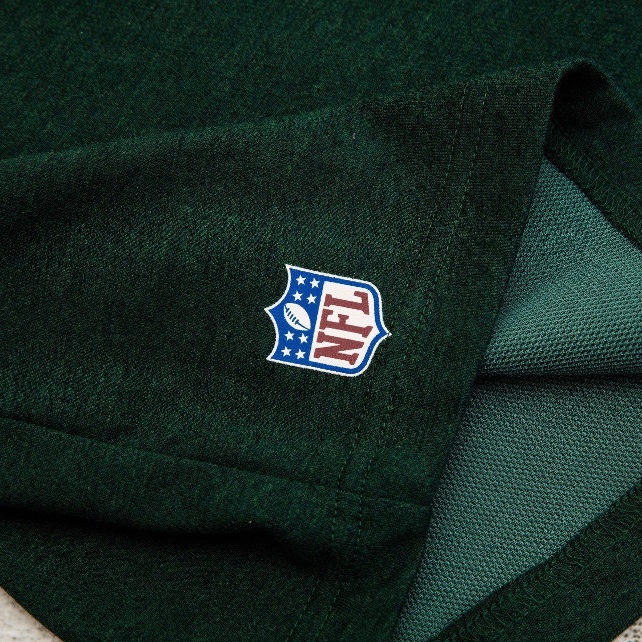 0758 - HÀNG CHÍNH HÃNG - ÁO THUN NEW ERA - G PACKERS ORIGIN RÊU -