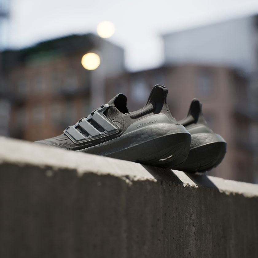 1250 - HÀNG CHÍNH HÃNG - GIÀY ADIDAS ULTRA BOOST LIGHT - FULL ĐEN - CODE: GZ5159