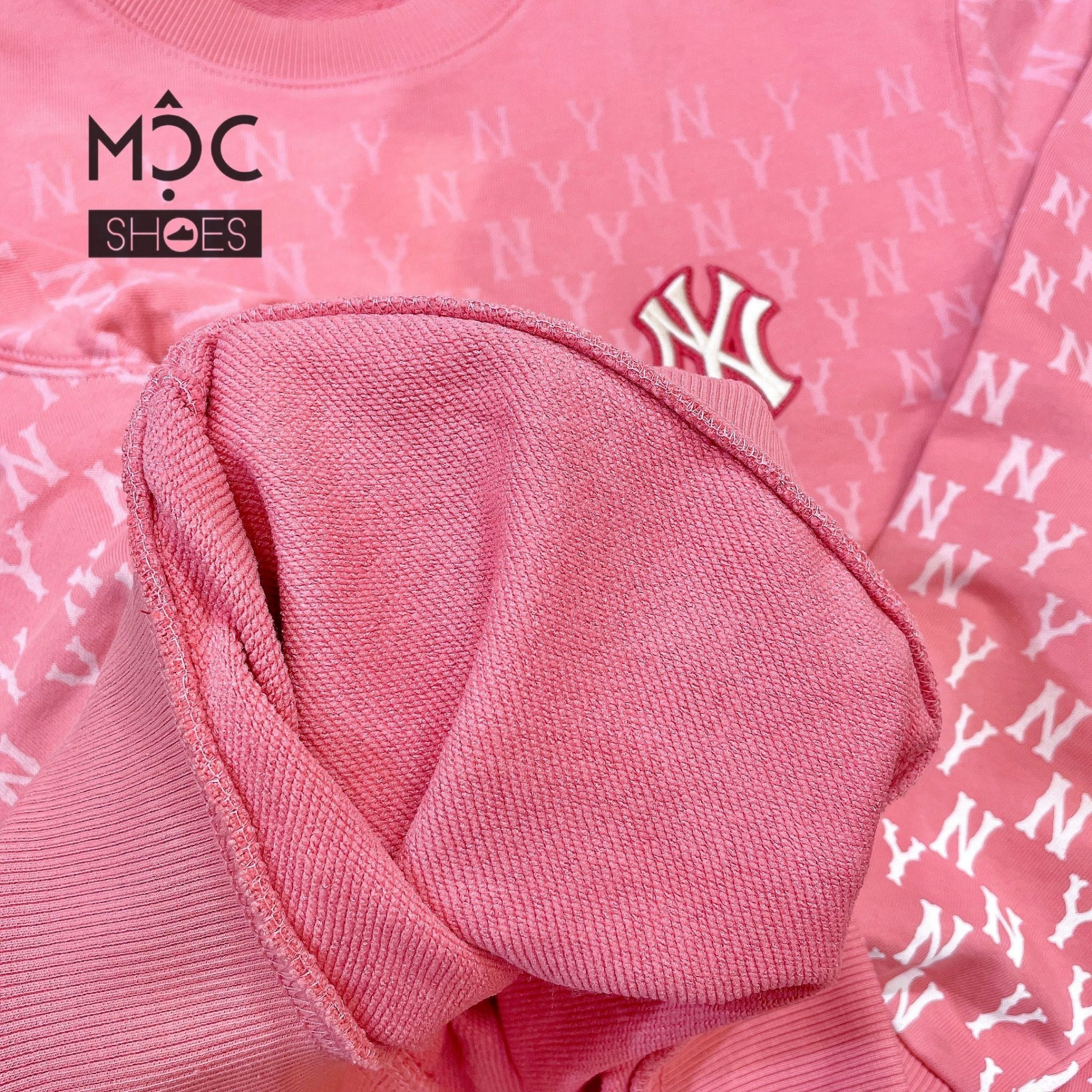 0820 - HÀNG CHÍNH HÃNG - ÁO SWEATER MLB MONOGRAM GRADATION ALLOVER OVERFIT NEW YORK YANKEES --- MÀU HỒNG PINK - Code : 3AMTM1024-50COS