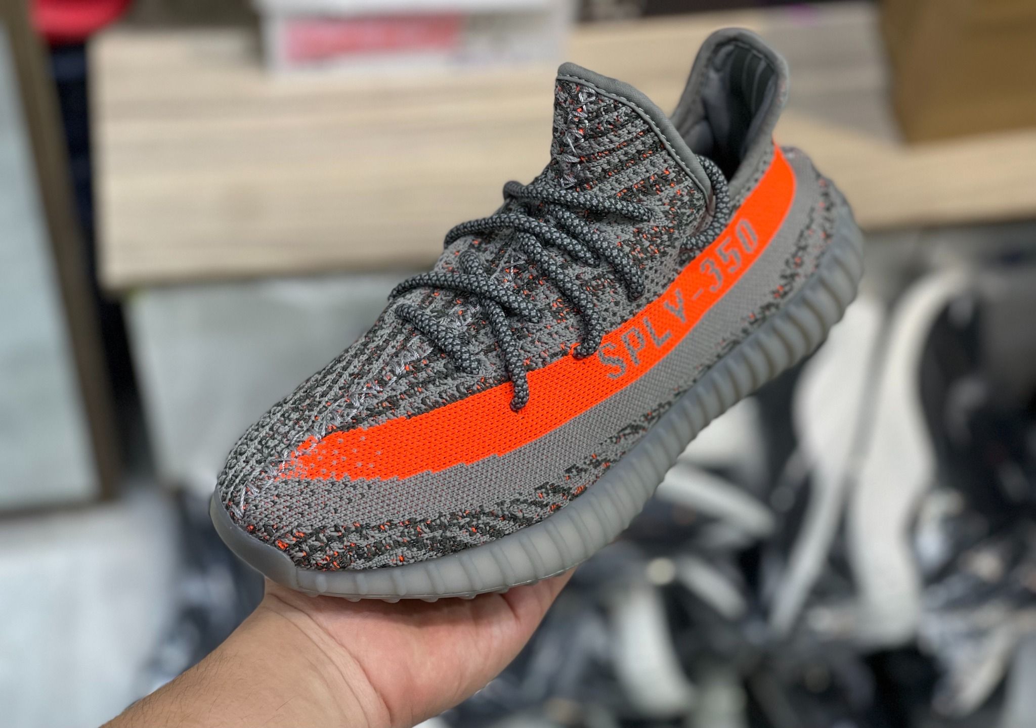  0276 - [CHÍNH HÃNG] Giày Sneaker Adidas Yeezy Boost 350 V2 Beluga Reflective - Phản Quang - BB1826 