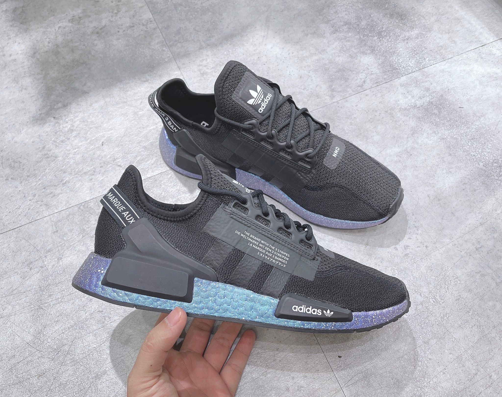 0118 - HÀNG CHÍNH HÃNG - GIÀY ADIDAS NMD R1 V2 - *BLACK GALAXY* - 2021** - Code: GX5164