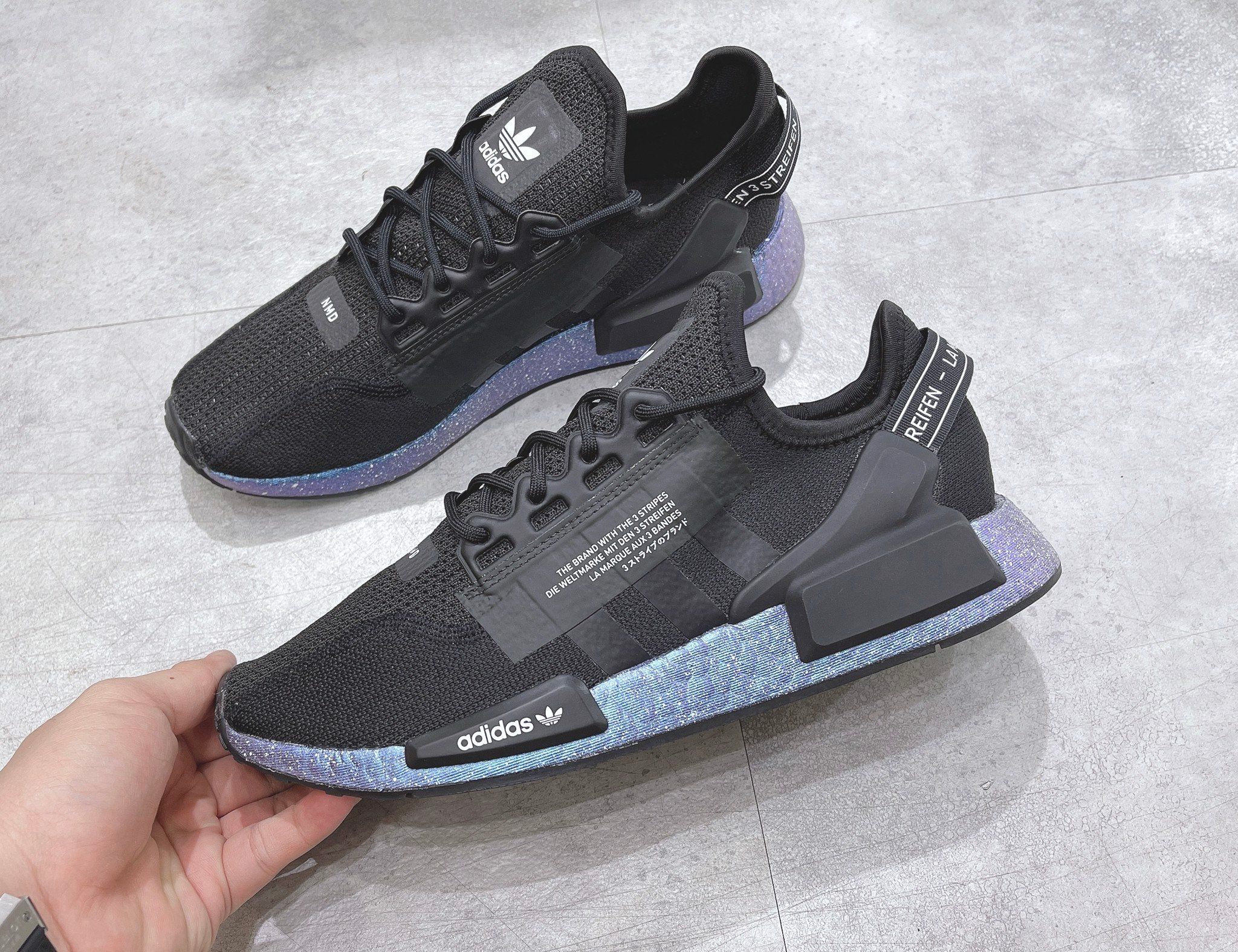 0118 - HÀNG CHÍNH HÃNG - GIÀY ADIDAS NMD R1 V2 - *BLACK GALAXY* - 2021** - Code: GX5164