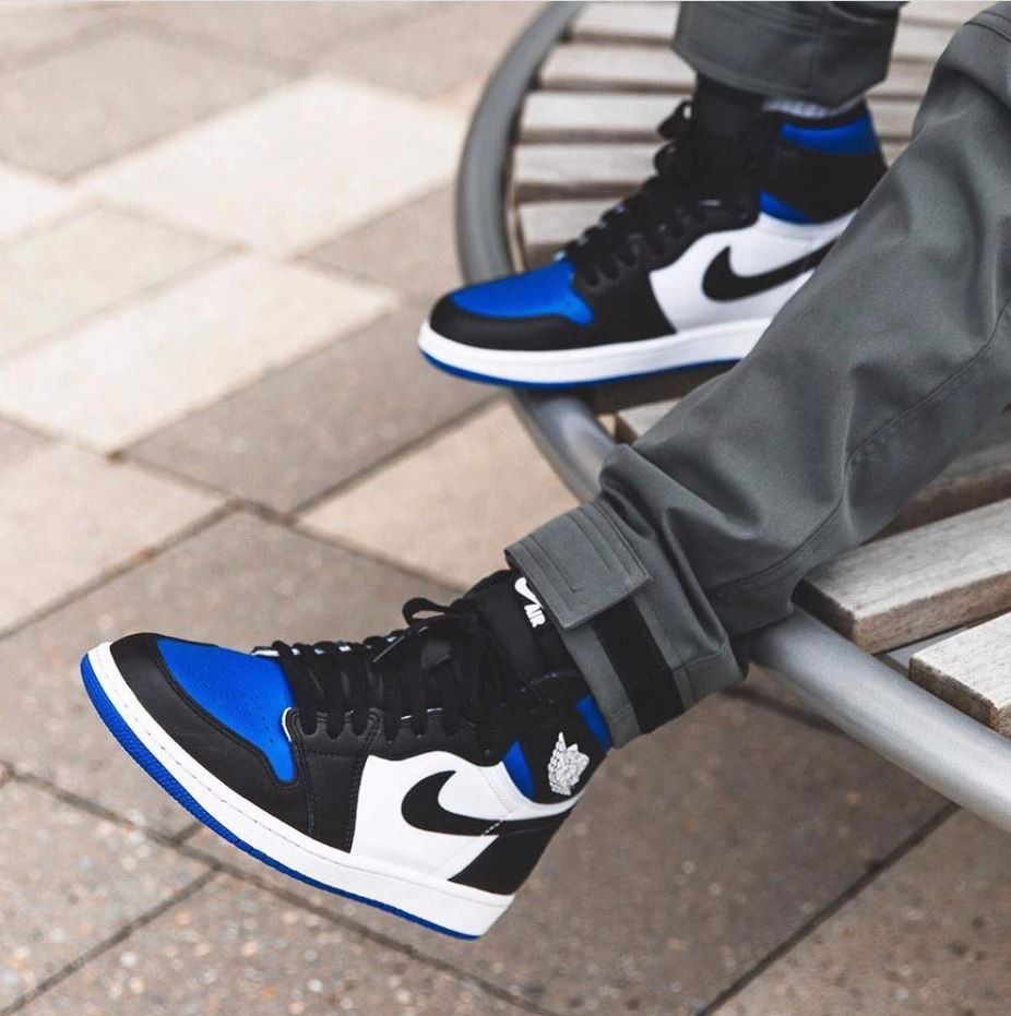  0016 - HÀNG CHÍNH HÃNG - GIÀY AIR JORDAN 1 HIGH - ROYAL TOE - *WHITE/BLACK* - 2021** - Code: 555088 041 