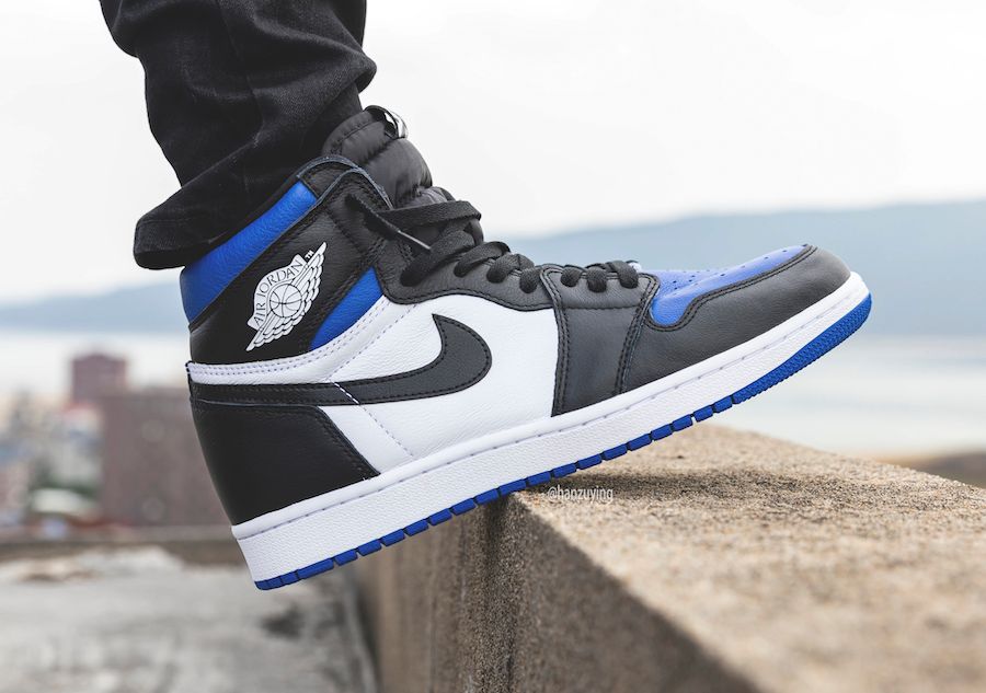  0016 - HÀNG CHÍNH HÃNG - GIÀY AIR JORDAN 1 HIGH - ROYAL TOE - *WHITE/BLACK* - 2021** - Code: 555088 041 