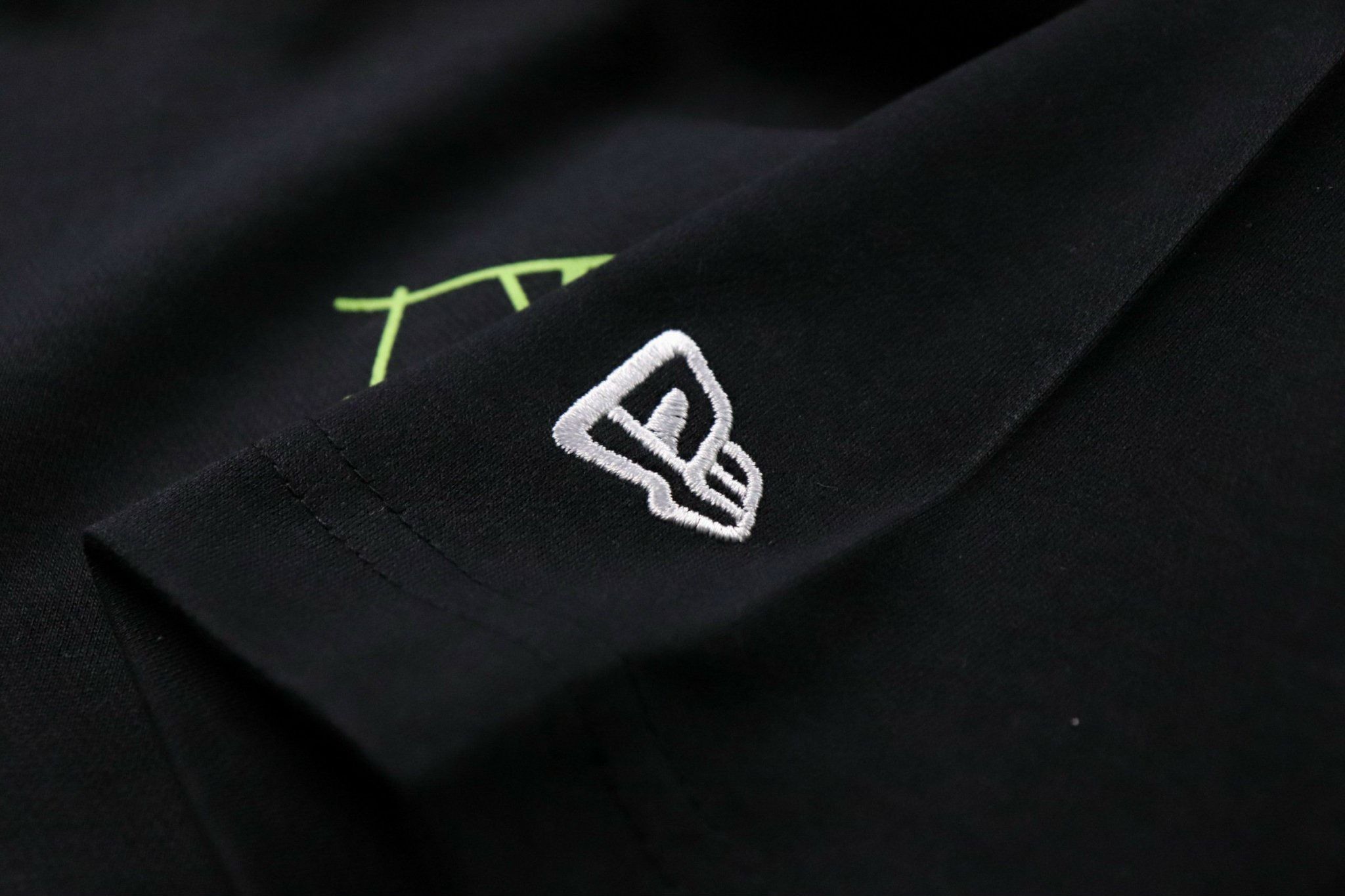 0703 - HÀNG CHÍNH HÃNG - ÁO THUN NEW ERA - NEW ERA NHIỀU LOGO ĐỦ MÀU ĐEN - *BLACK* - Code: 12715282