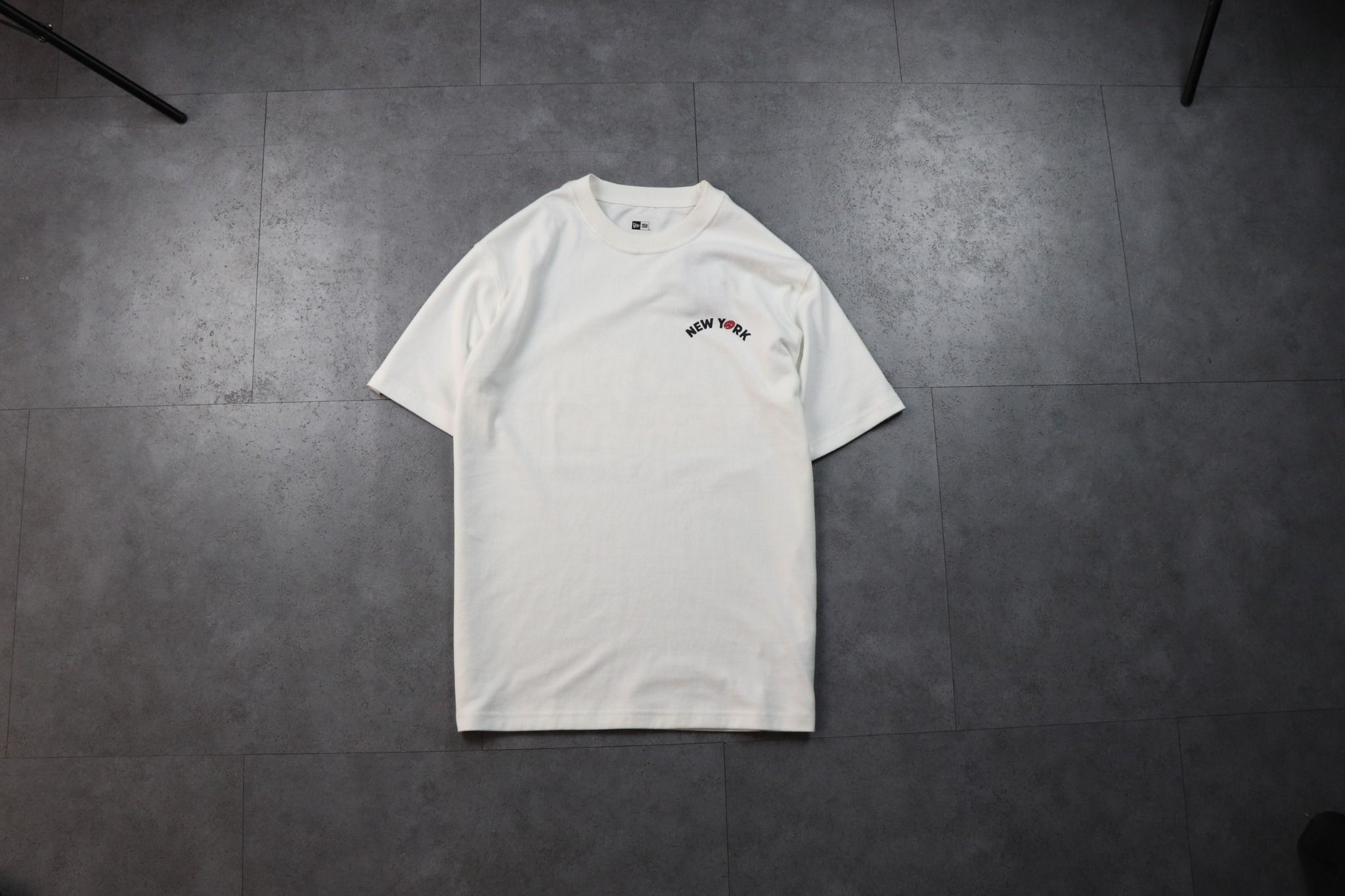 0821 - HÀNG CHÍNH HÃNG - ÁO THUN NEW ERA - HÌNH PIZZA TRẮNG - *WHITE* - Code: 12715201