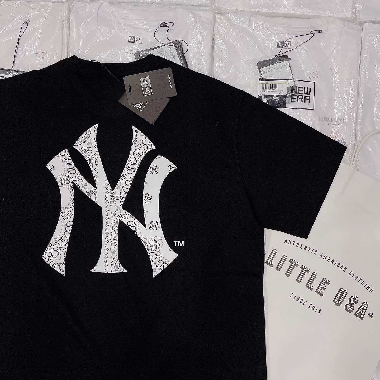 0964 - HÀNG CHÍNH HÃNG - ÁO THUN NEW ERA - NY PAISLEY - TRẮNG- CODE : 13086597