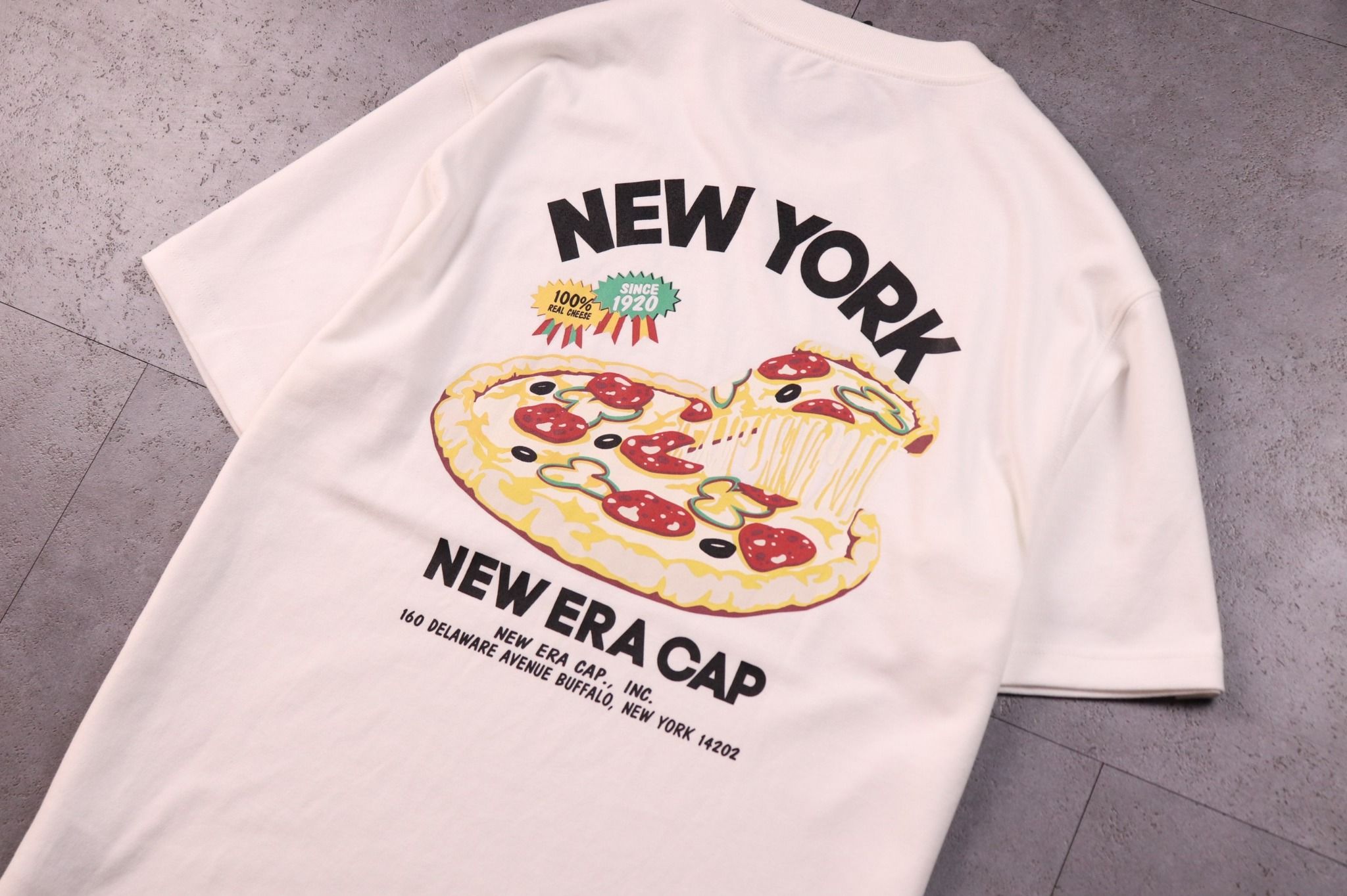 0821 - HÀNG CHÍNH HÃNG - ÁO THUN NEW ERA - HÌNH PIZZA TRẮNG - *WHITE* - Code: 12715201