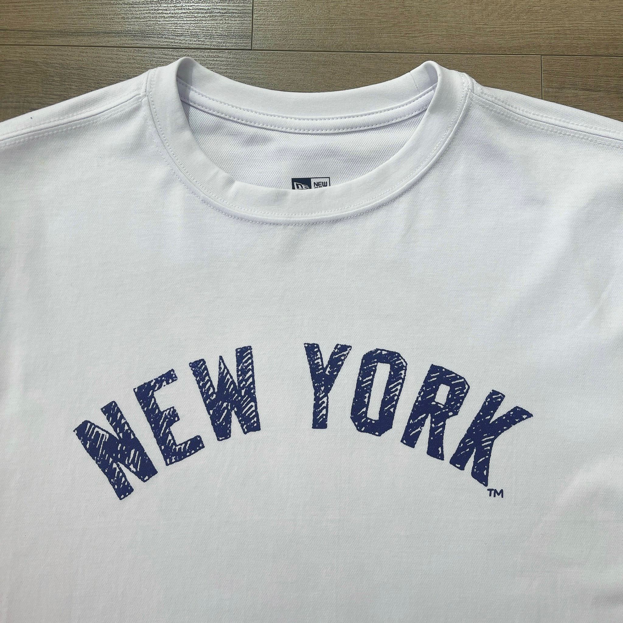 0661 - HÀNG CHÍNH HÃNG - ÁO THUN NEW ERA - YANKEE SÁP MÀU TRẮNG - *WHITE* - Code:12715399