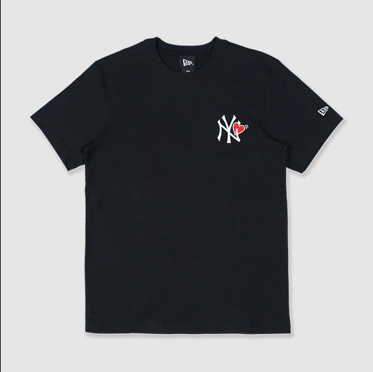 1027 - HÀNG CHÍNH HÃNG - ÁO THUN NEW ERA - NY LOGO TIM - ĐEN - CODE: 13527219