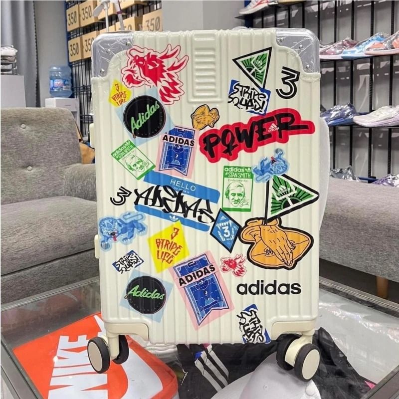 1127 - HÀNG CHÍNH HÃNG - Vali Adidas Sticker - LỚN (Size 28 - Kí Gửi) - MÀU TRẮNG KEM