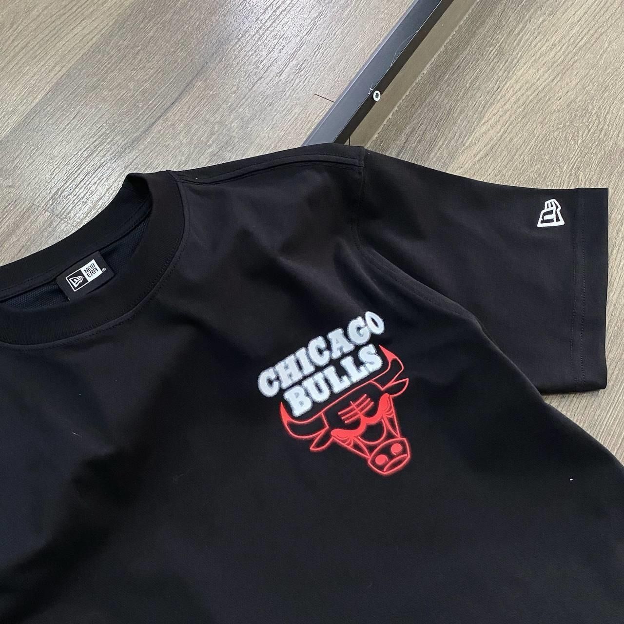 1171 - HÀNG CHÍNH HÃNG - ÁO THUN NEW ERA - CHICAGO BULLS NEON - ĐEN - CODE: 60292338
