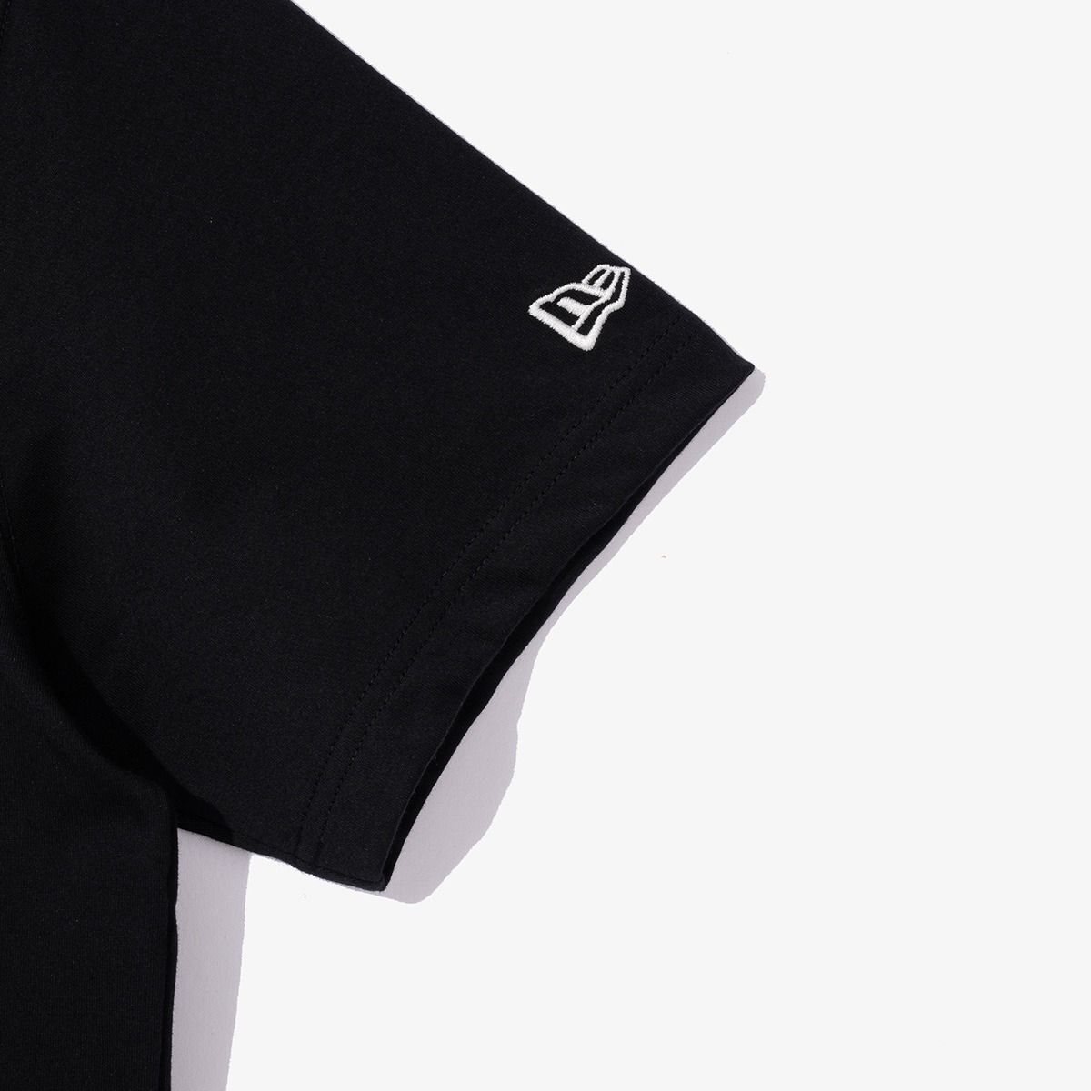 2281 - HÀNG CHÍNH HÃNG - ÁO THUN NEW ERA - CHICAGO VẨY SƠN - ĐEN - CODE: 14179145
