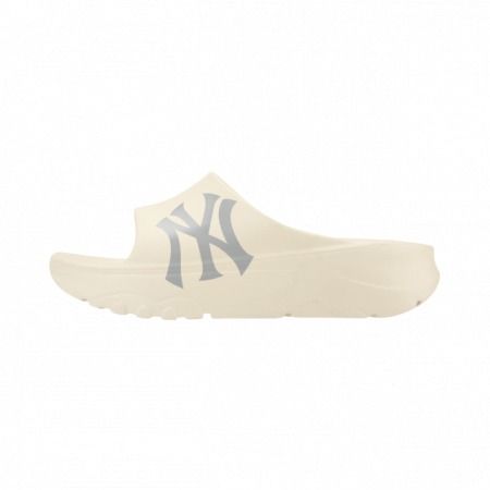 2490 - HÀNG CHÍNH HÃNG - DÉP MLB Chunky Slider - NY Yankees - Cream - Code: 32SHHP111-50I