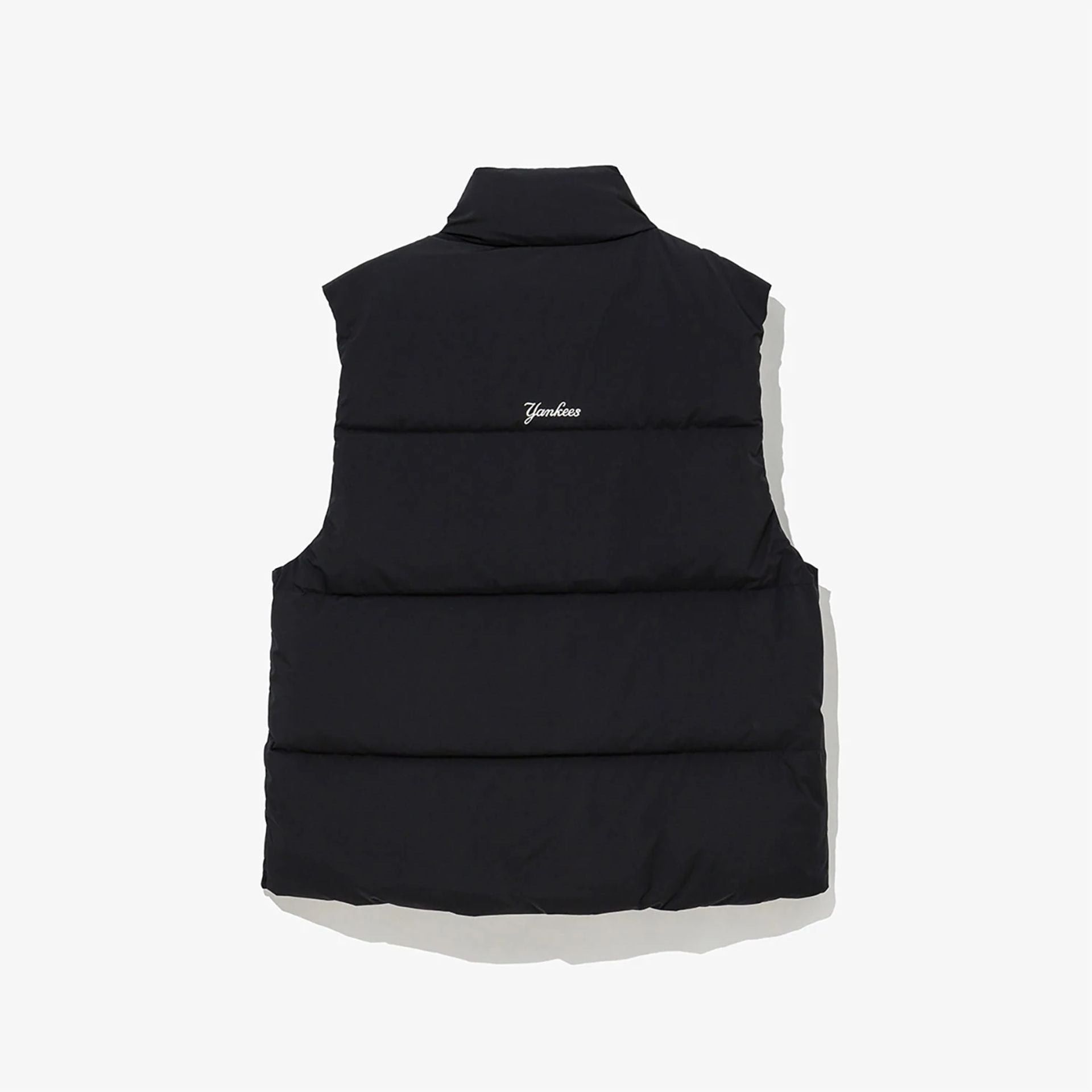 2592 - HÀNG CHÍNH HÃNG - ÁO NEW ERA - ÁO PHAO CỤT TAY - NY YANKEES - ĐEN - CODE: 14397955