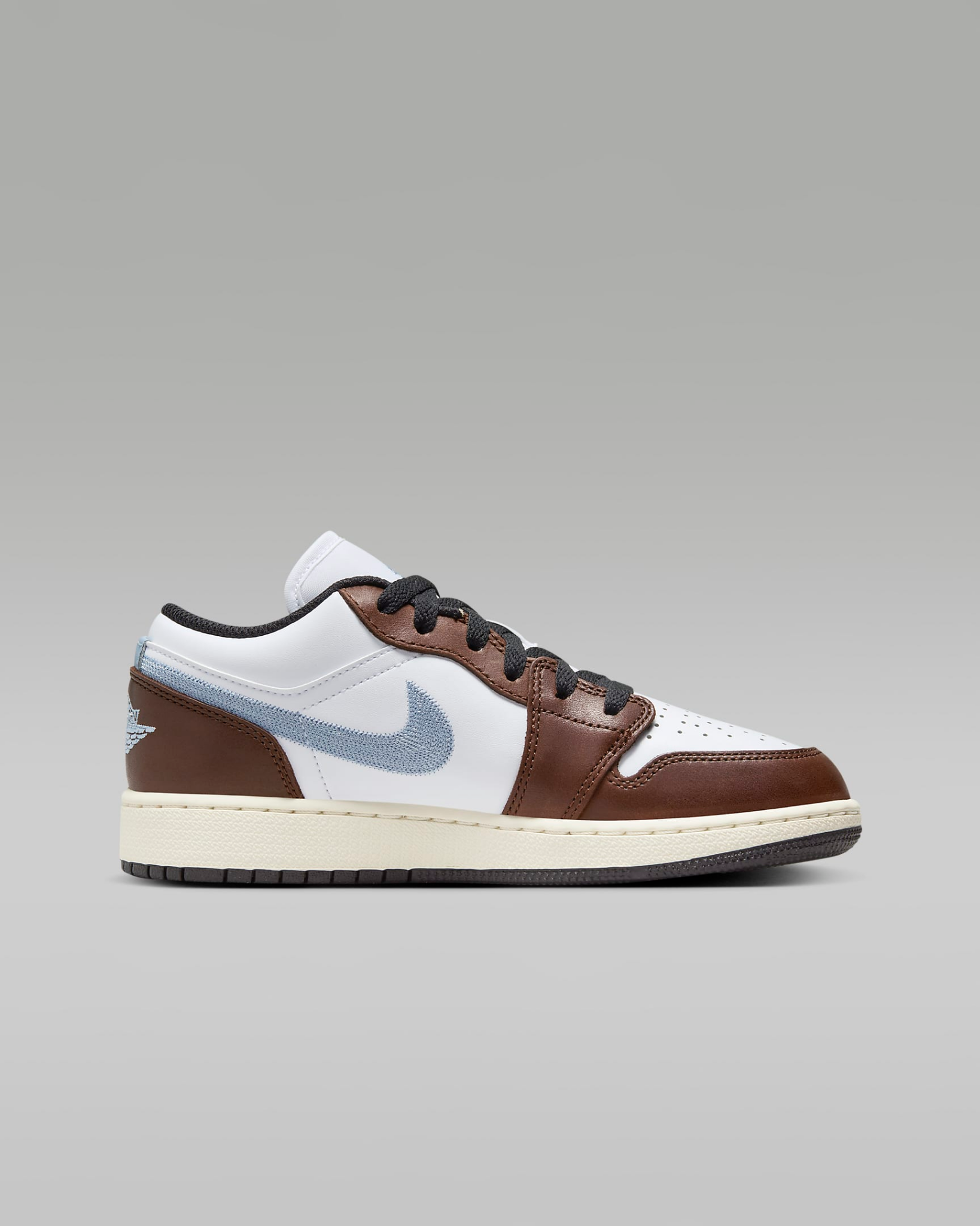 2152 - HÀNG CHÍNH HÃNG - GIÀY NIKE AIR JORDAN 1 LOW - MOCHA BLUE GRAY - CODE: FQ8156-142