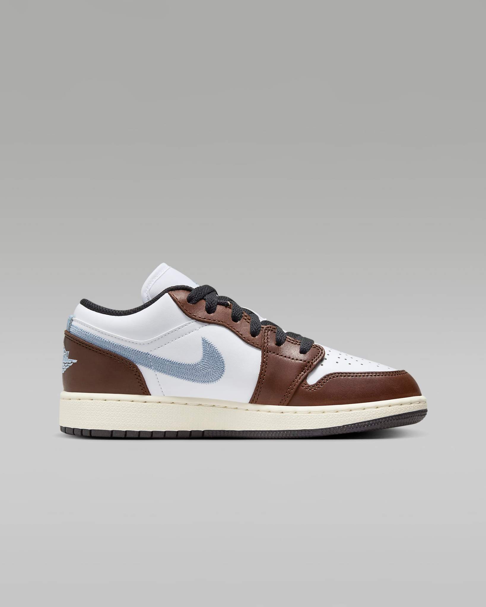  2152 - HÀNG CHÍNH HÃNG - GIÀY NIKE AIR JORDAN 1 LOW - MOCHA BLUE GRAY - CODE: FQ8156-142 