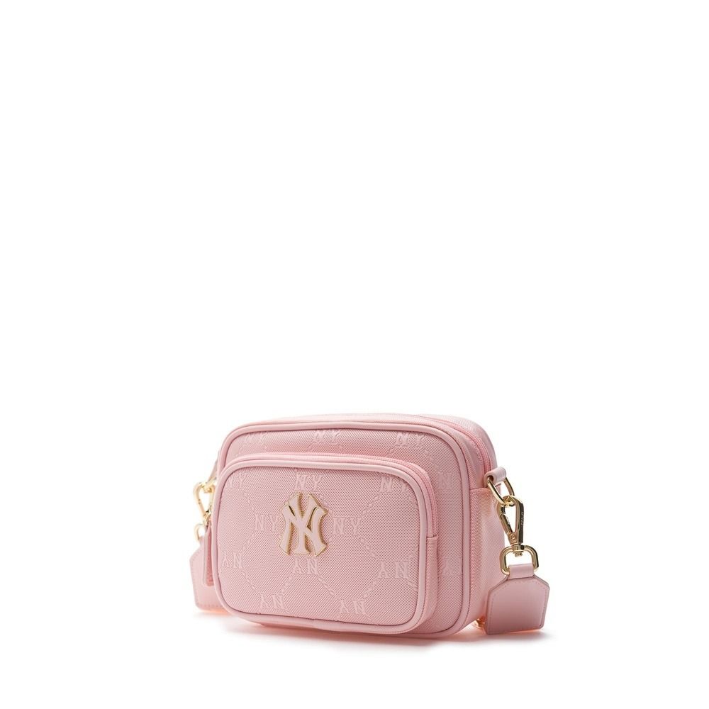2207 - HÀNG CHÍNH HÃNG - TÚI ĐỰNG THẺ MLB MONOGRAM NY YANKEES *SS24* - PINK - CODE: 7ACRMD04N-50PKM