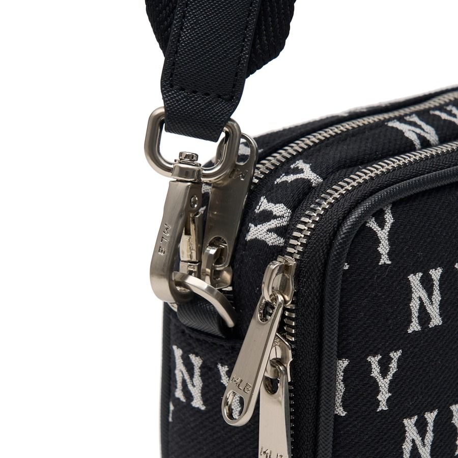 1993 - HÀNG CHÍNH HÃNG -Túi MLB Korea Monogram Jacquard Mini Cross Bag New York Yankees Black - CODE: 3ACRS014N-50BKS