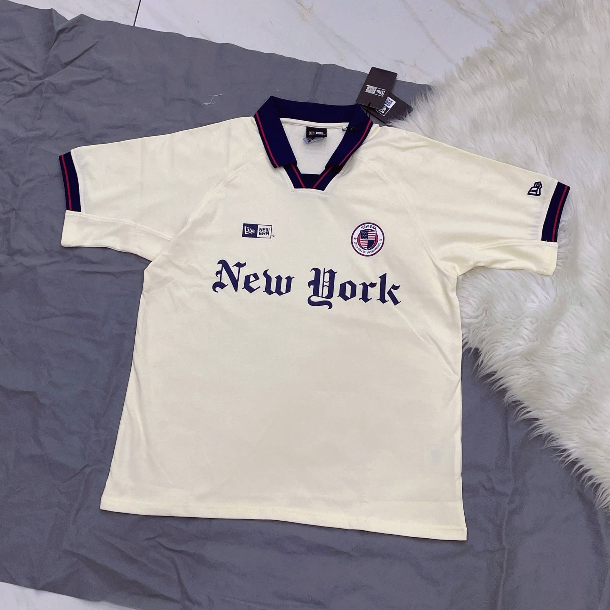 2720 - HÀNG CHÍNH HÃNG - ÁO THUN NEW ERA - POLO CỜ MỸ - KEM - CODE: 15488868