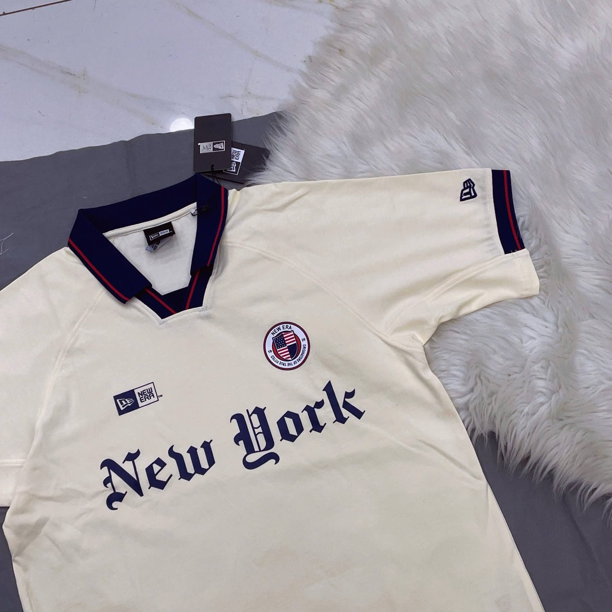 2720 - HÀNG CHÍNH HÃNG - ÁO THUN NEW ERA - POLO CỜ MỸ - KEM - CODE: 15488868