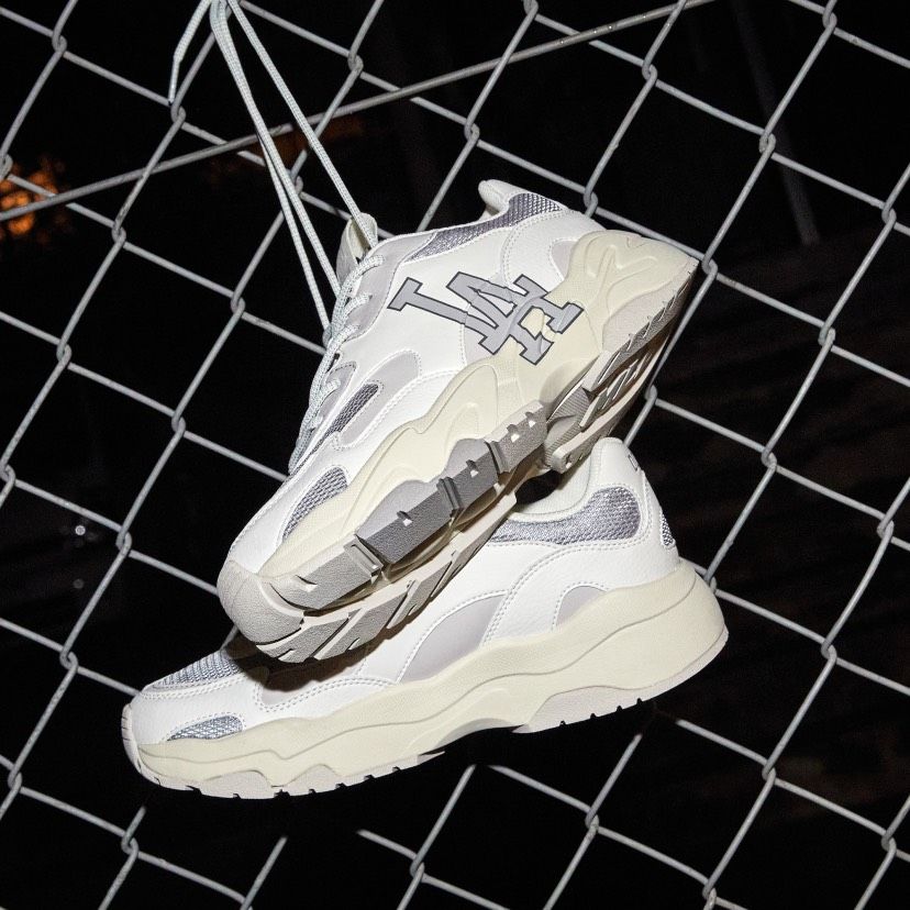 0235 - HÀNG CHÍNH HÃNG - GIÀY SNEAKER MLB CHUNKY LITE - DODGERS - XÁM TRẮNG - *GREY/WHITE* - 2021** - Code: 3ASHC311N-07GRS (3)