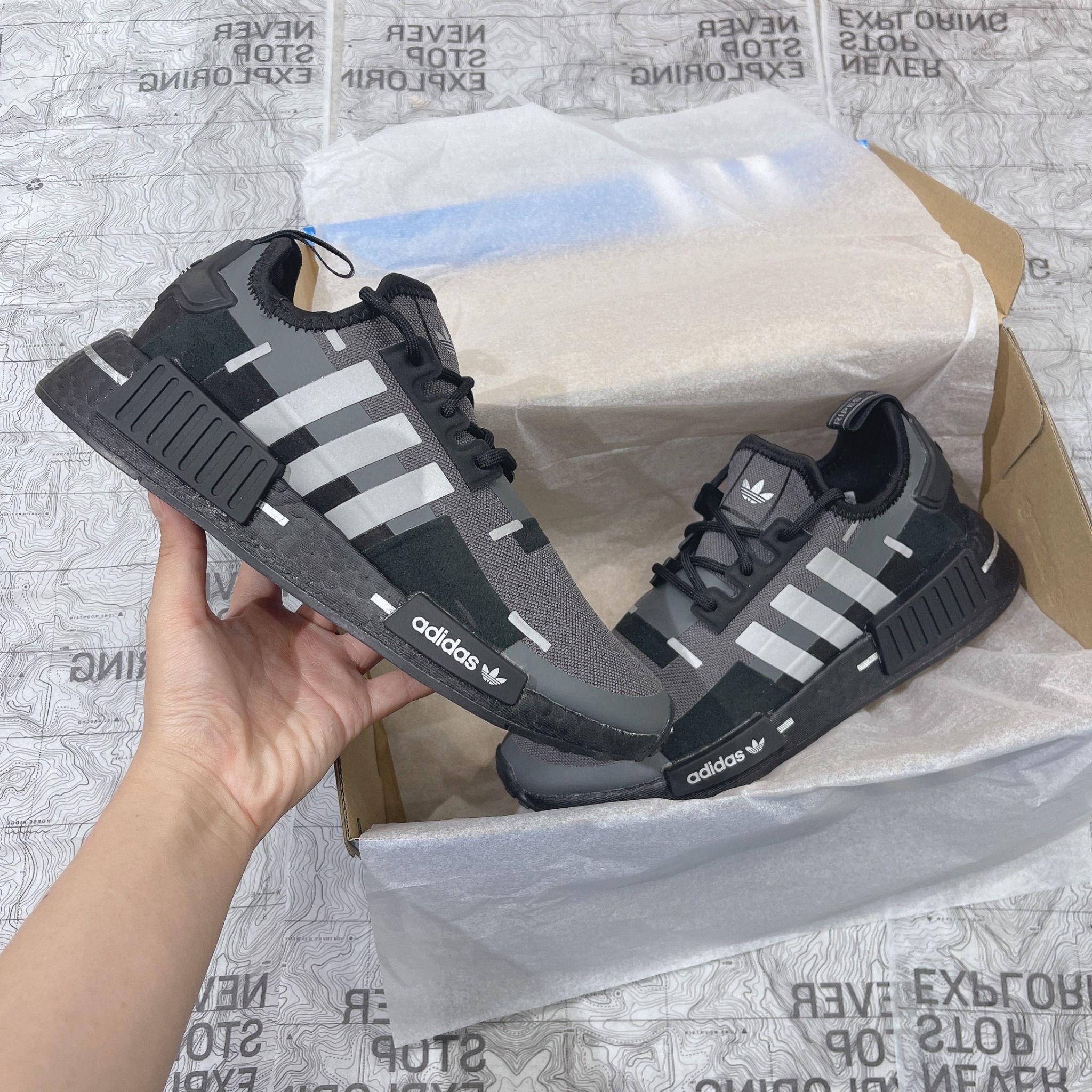 0325 - HÀNG CHÍNH HÃNG - GIÀY ADIDAS NMD R1 - *ĐEN XÁM* - 2022**
