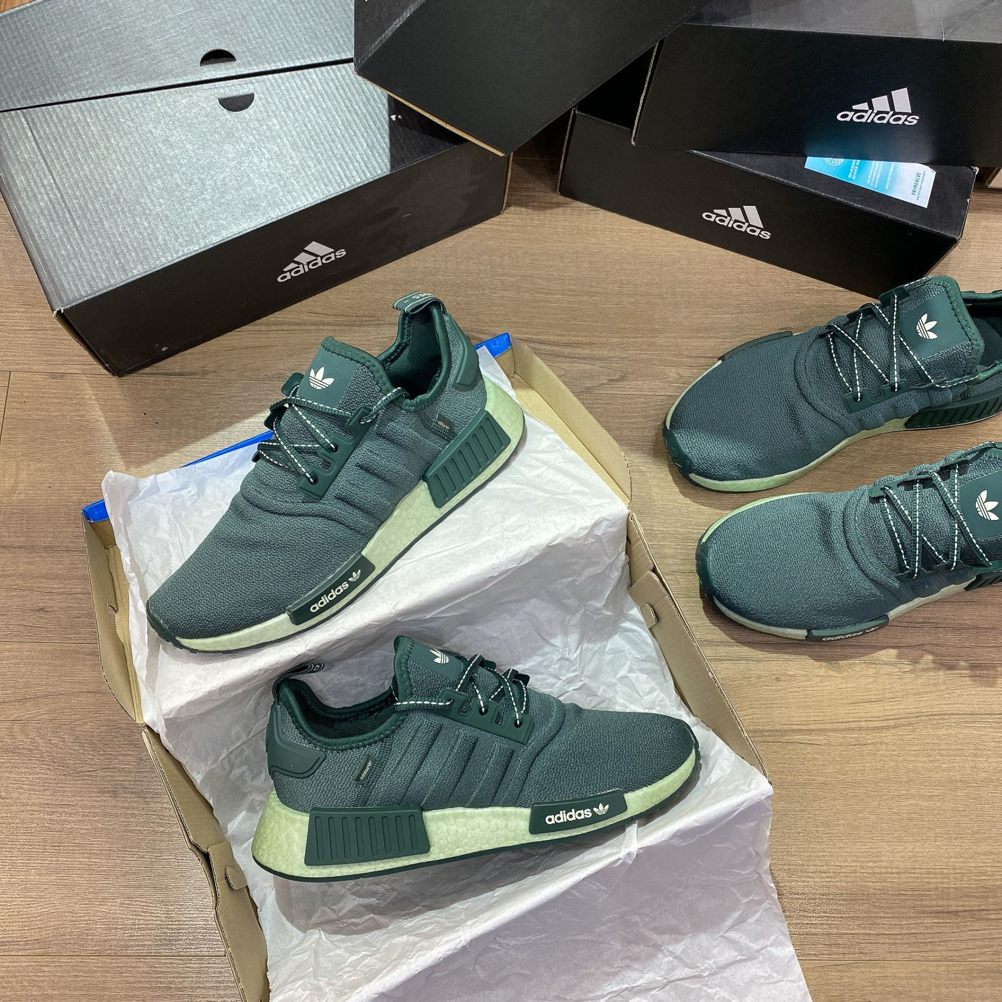 0518 - HÀNG CHÍNH HÃNG - GIÀY ADIDAS NMD R1 V1 MÀU XANH RÊU - *RÊU/DARK GREEN* - CODE: GW9477