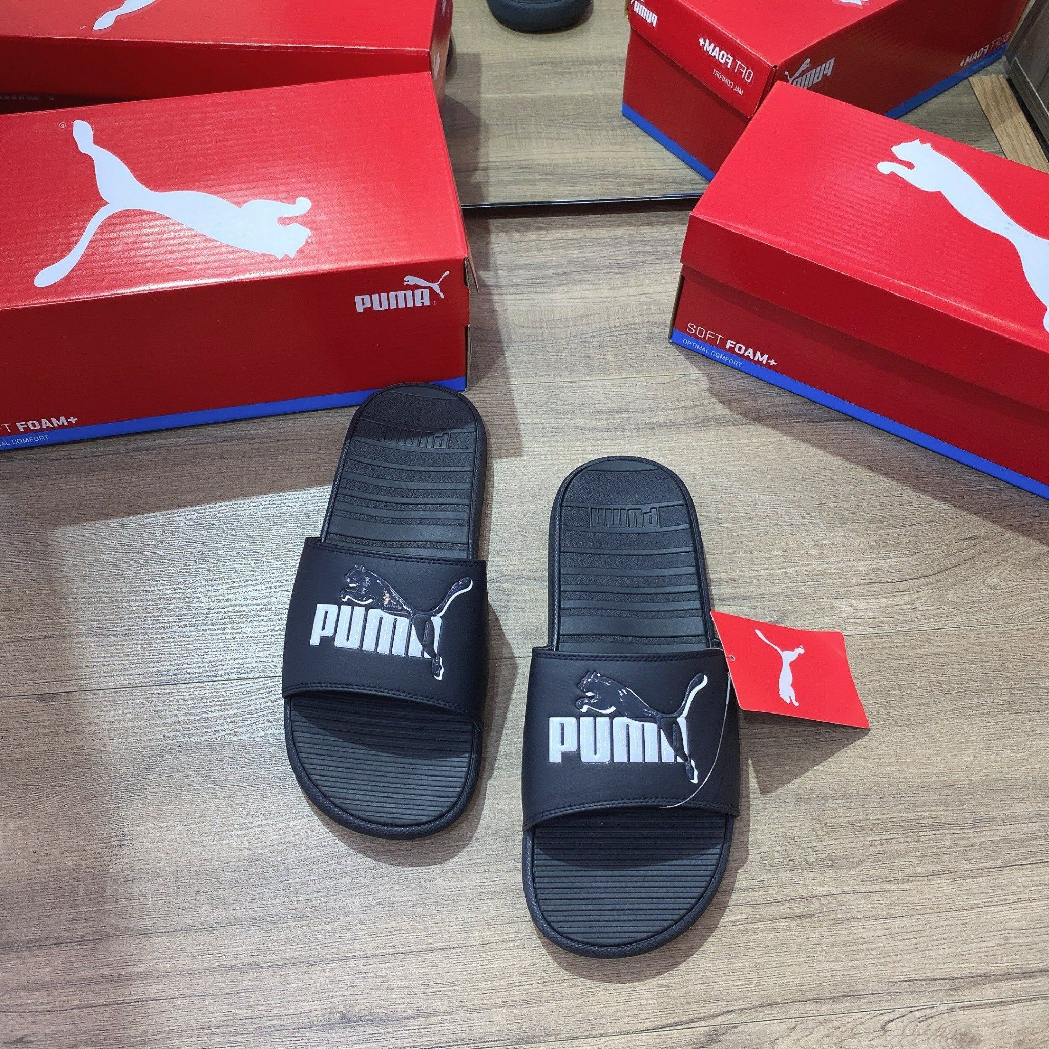 0525 - HÀNG CHÍNH HÃNG - DÉP QUAI NGANG PUMA COOL CAT MÀU ĐEN LOGO TRONG SUỐT - *BLACK/WHITE* - CODE: 383441 01