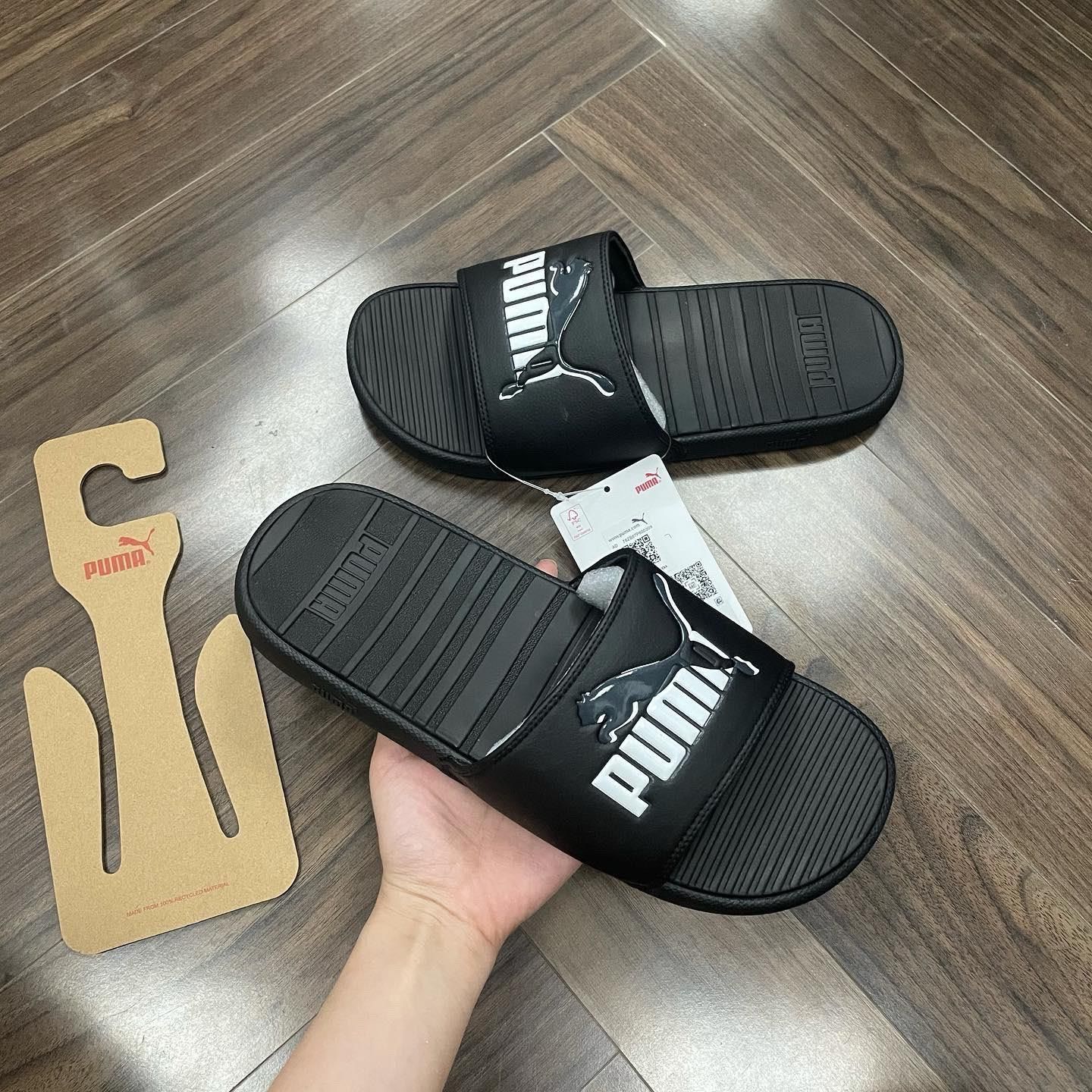0525 - HÀNG CHÍNH HÃNG - DÉP QUAI NGANG PUMA COOL CAT MÀU ĐEN LOGO TRONG SUỐT - *BLACK/WHITE* - CODE: 383441 01
