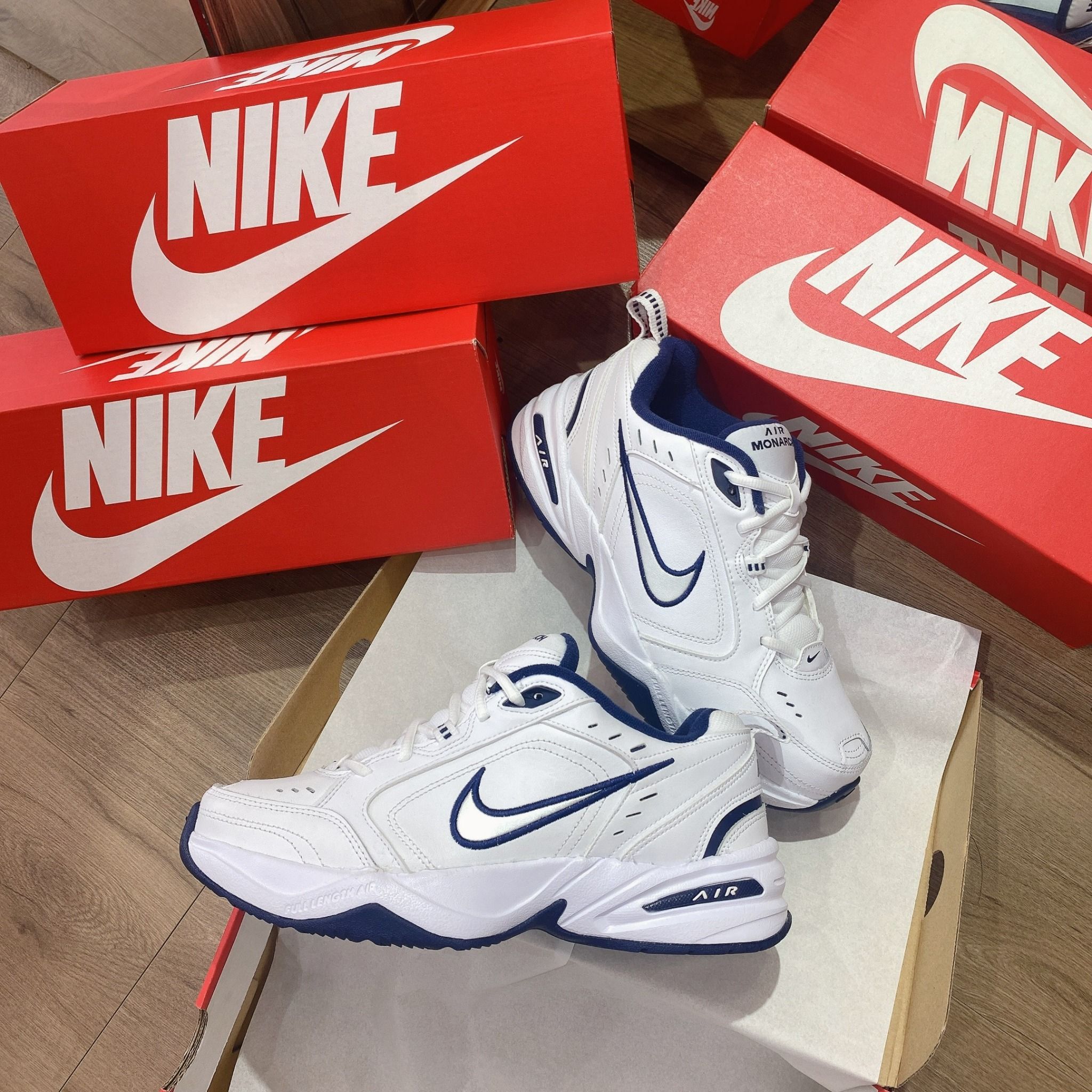 0528 - HÀNG CHÍNH HÃNG - GIÀY NIKE AIR MONARCH IV MÀU TRẮNG XANH - *WHITE/NAVY* - CODE: 415445 -102