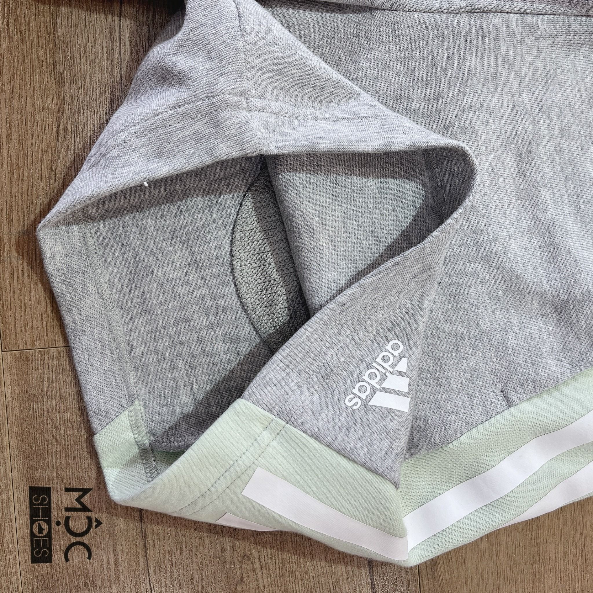 0556 - HÀNG CHÍNH HÃNG - QUẦN ĐÙI SHORT ADIDAS 3 SỌC FUTURE ICONS MÀU XÁM - *GREY* - CODE: HK4553
