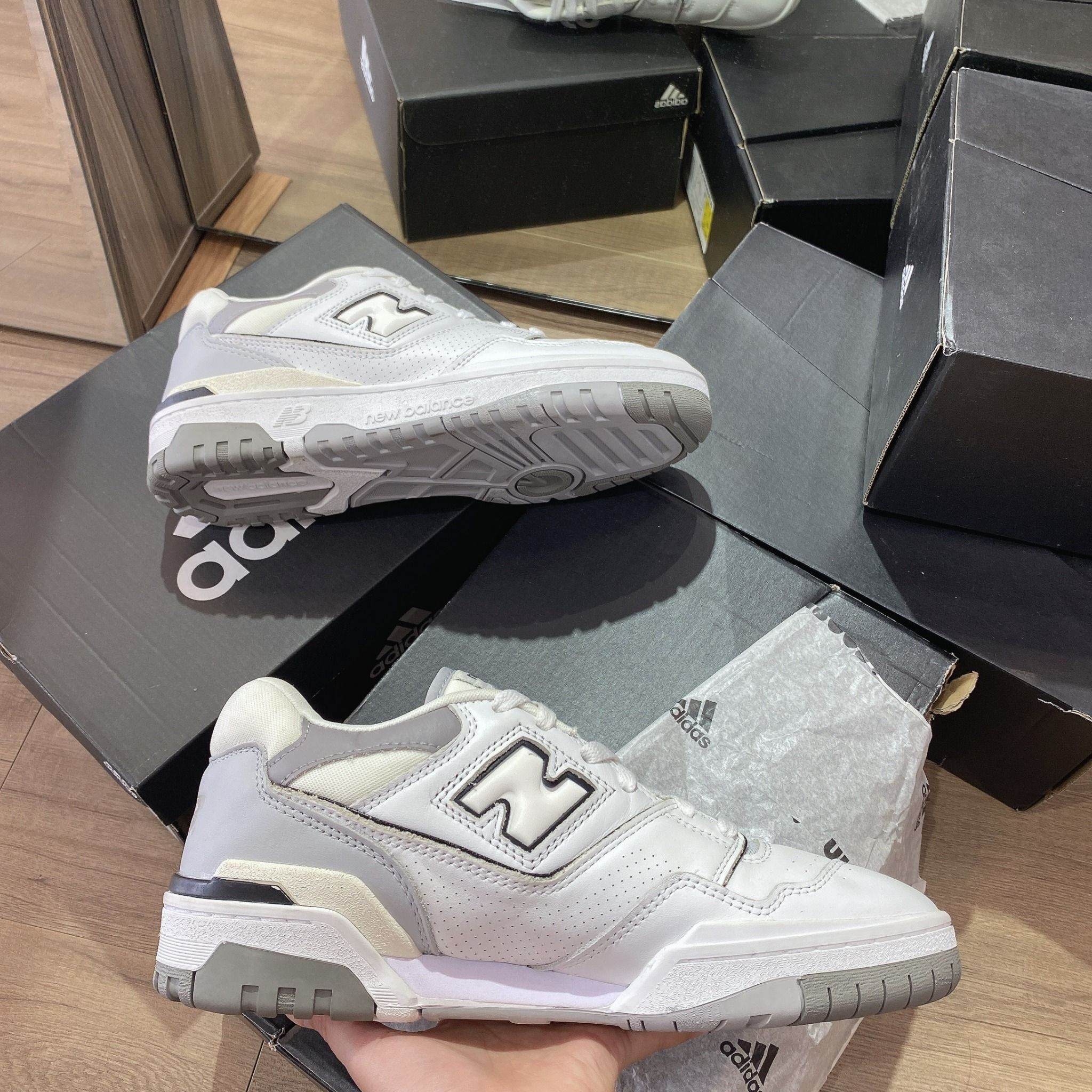 0552 - HÀNG CHÍNH HÃNG - GIÀY NEW BALANCE 550 MÀU XÁM VINTAGE - *GREY/CREAM* - CODE: