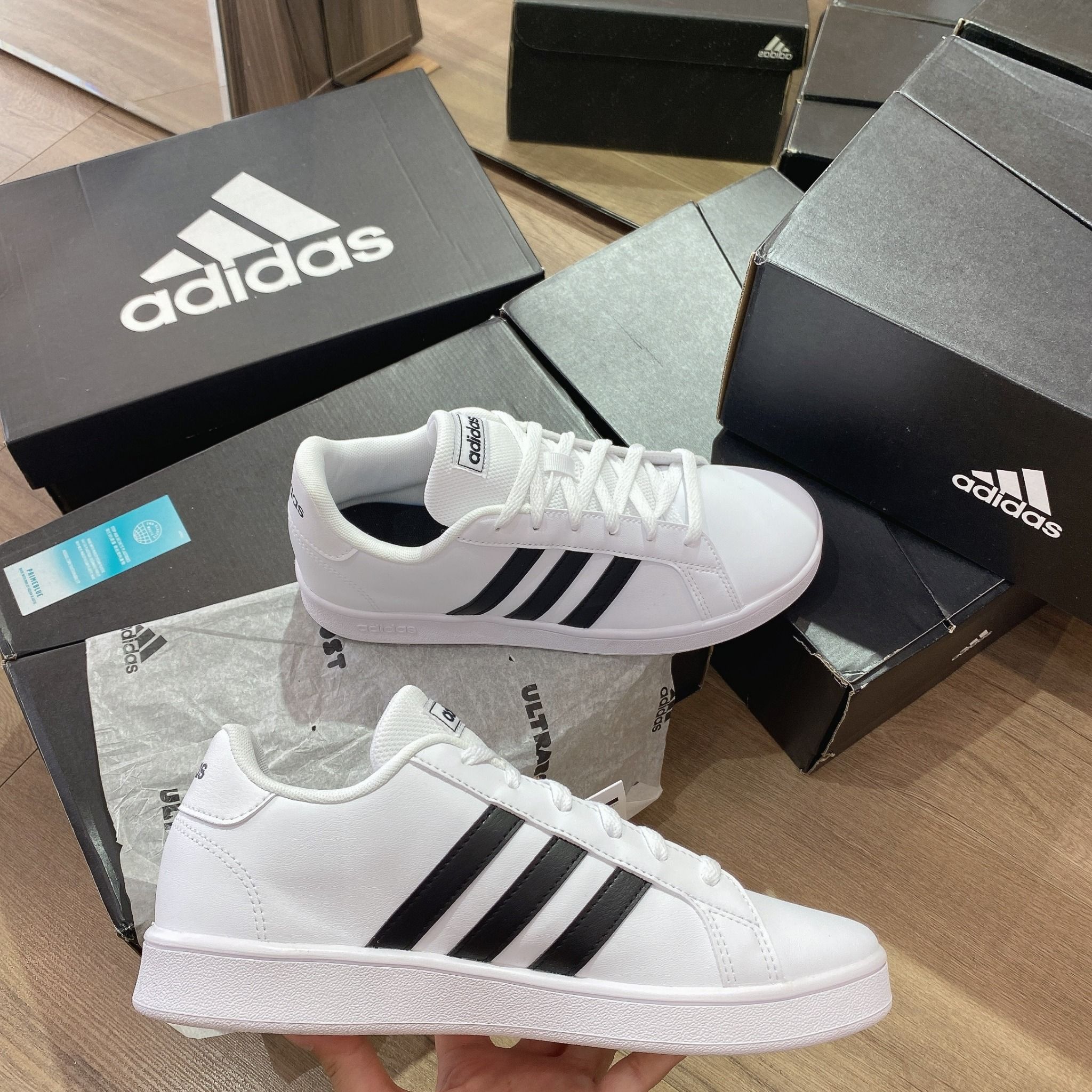 0558 - HÀNG CHÍNH HÃNG -GIÀY ADIDAS GRAND COURT MÀU TRẮNG SỌC ĐEN PANDA - *WHITE/BLACK* - CODE: EF0103