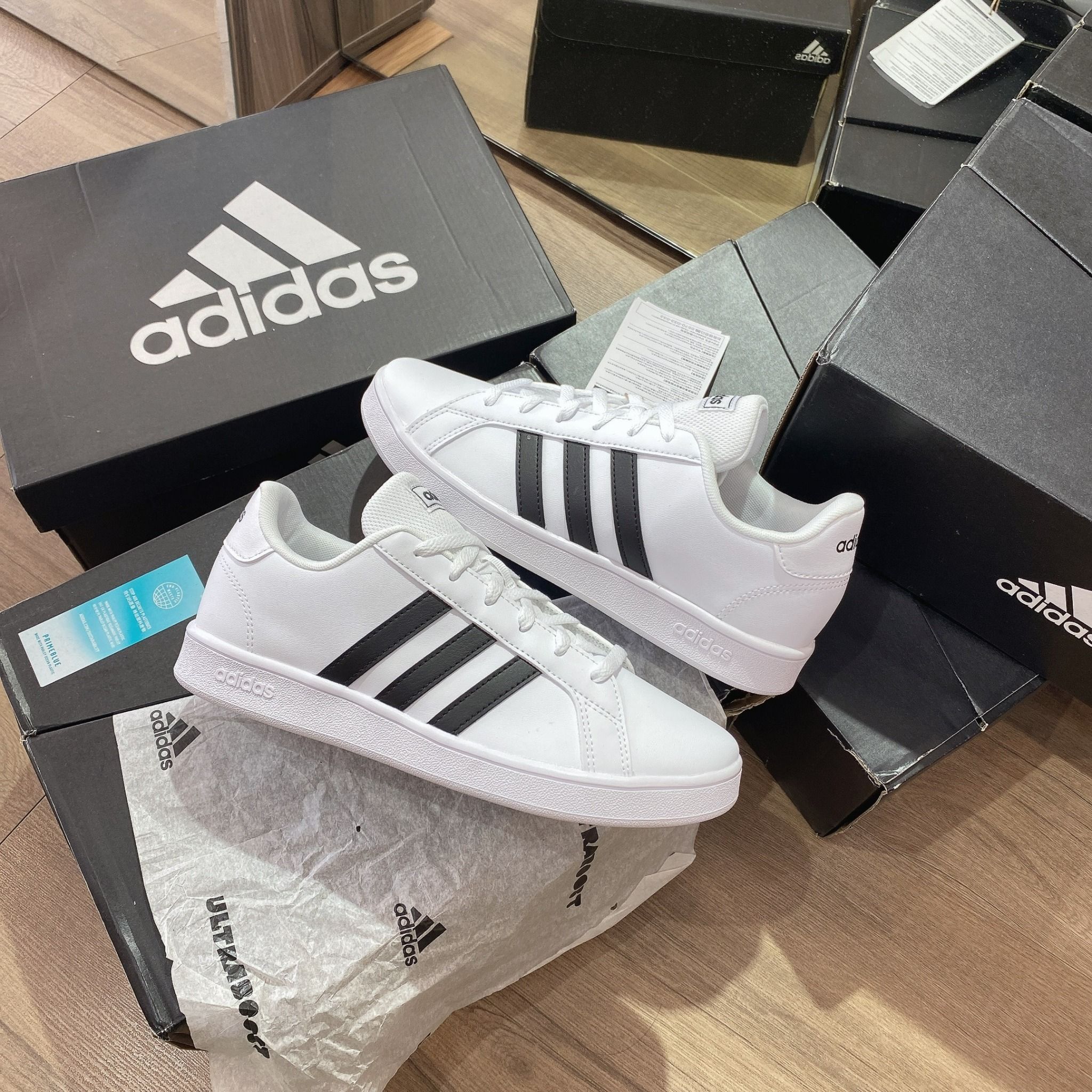 0558 - HÀNG CHÍNH HÃNG -GIÀY ADIDAS GRAND COURT MÀU TRẮNG SỌC ĐEN PANDA - *WHITE/BLACK* - CODE: EF0103