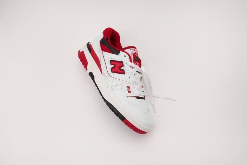 0547 - HÀNG CHÍNH HÃNG - GIÀY NEW BALANCE 550 WHITE TEAM RED - *RED/WHITE* - CODE: BB550SE1