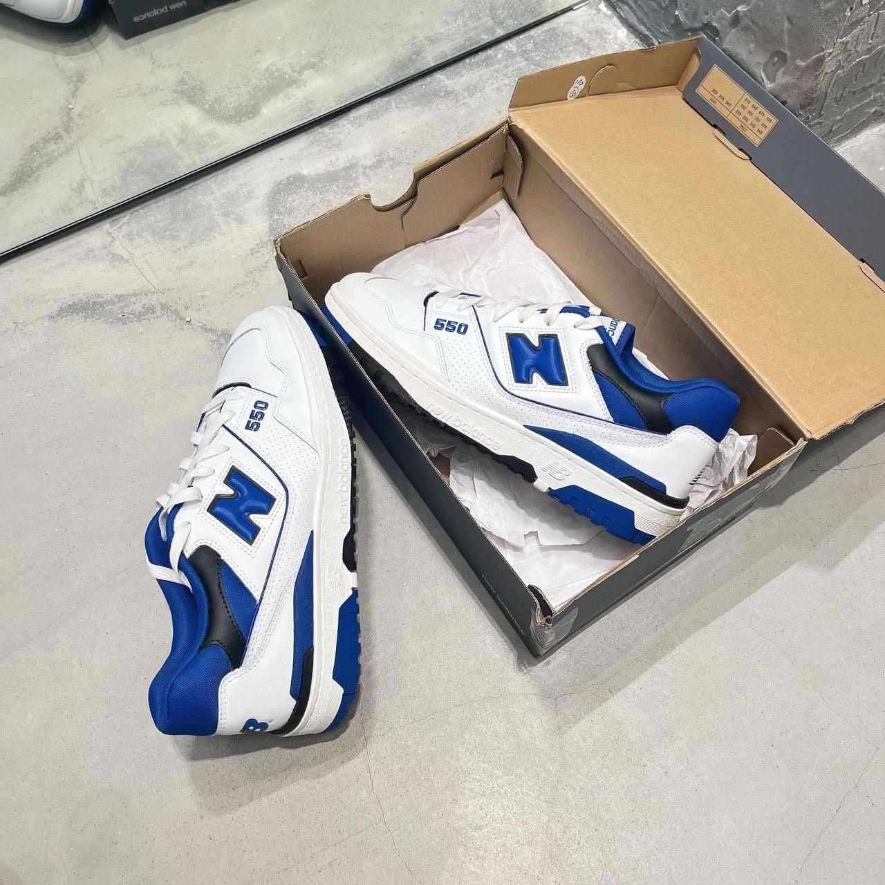 0548 - HÀNG CHÍNH HÃNG - GIÀY NEW BALANCE 550 MÀU XANH TRẮNG - *BLUE/WHITE* - CODE: BB550SN1