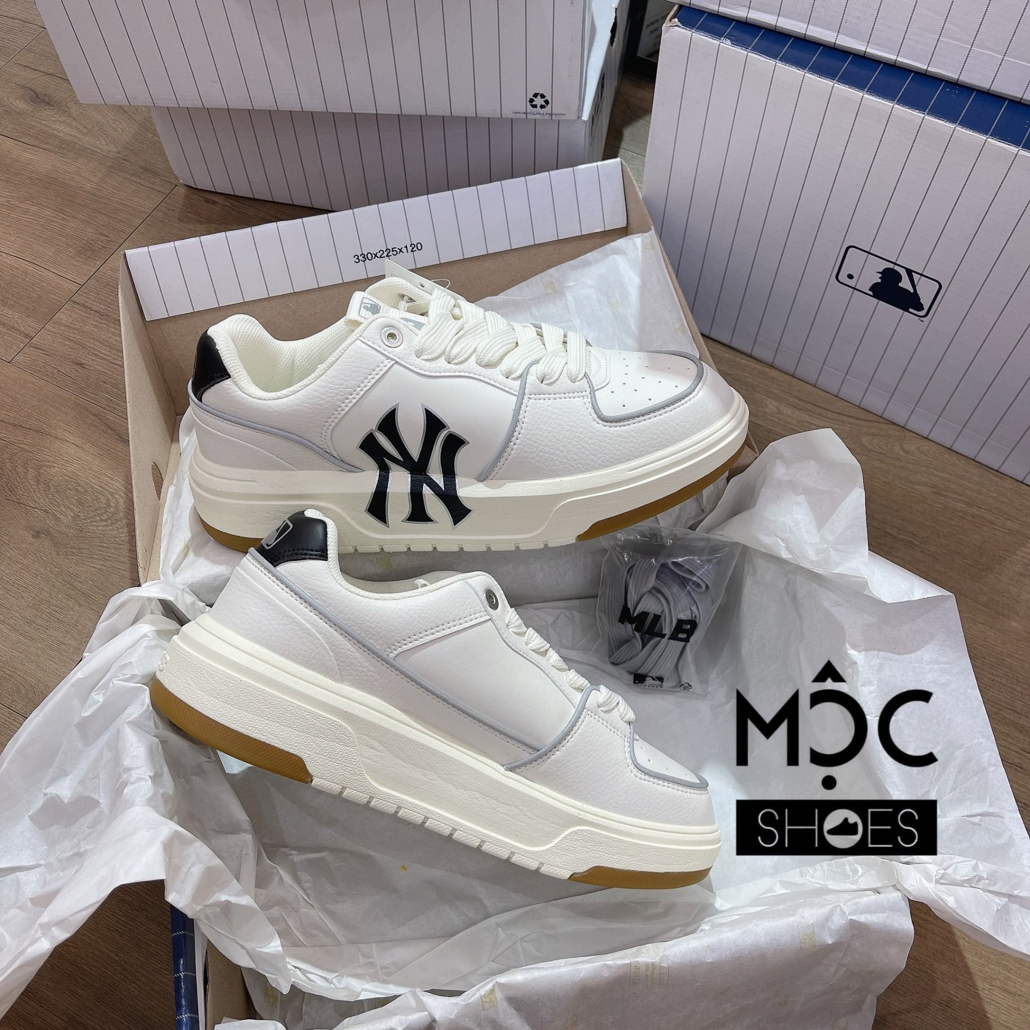 0575 - HÀNG CHÍNH HÃNG - GIÀY MLB CHUNKY LINER NEW YORK YANKEE MÀU VINTAGE KEM -*CREAM* - CODE: 3ASXCA12N - 50IVS