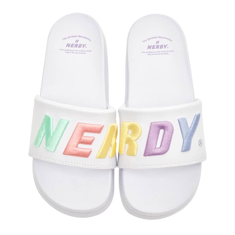 0571 - HÀNG CHÍNH HÃNG - DÉP QUAI NGANG NERDY MÀU TRẮNG LOGO CẦU VỒNG 2022