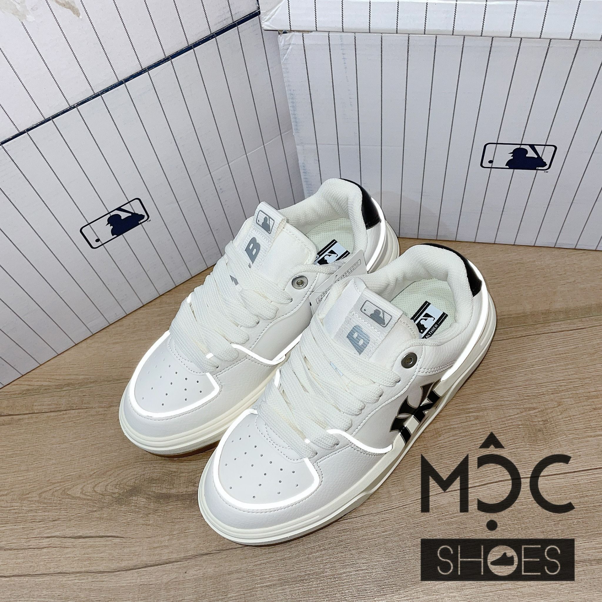 0602 - HÀNG CHÍNH HÃNG - GIÀY MLB CHUNKY LINER NEW YORK YANKEE MÀU VINTAGE KEM ĐẾ GUM -*CREAM* - CODE: 3ASXCA12N - 50IVS